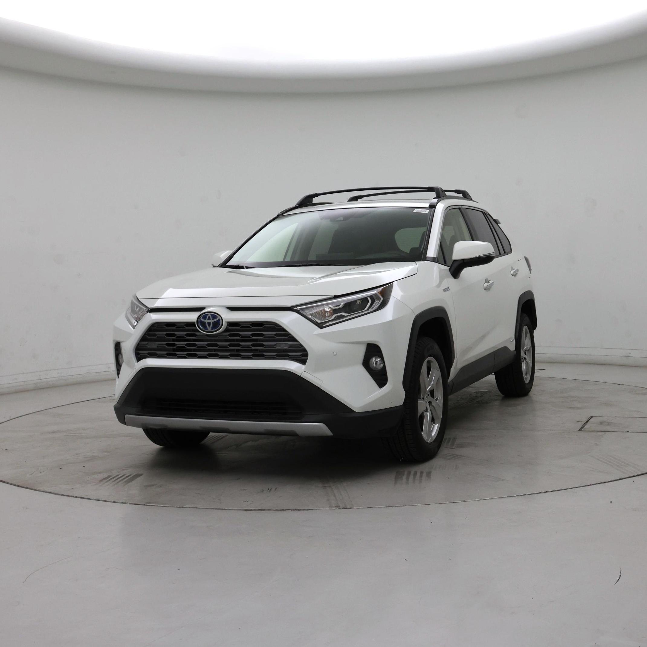 Thumbnail: 2021 Toyota RAV4 - 4