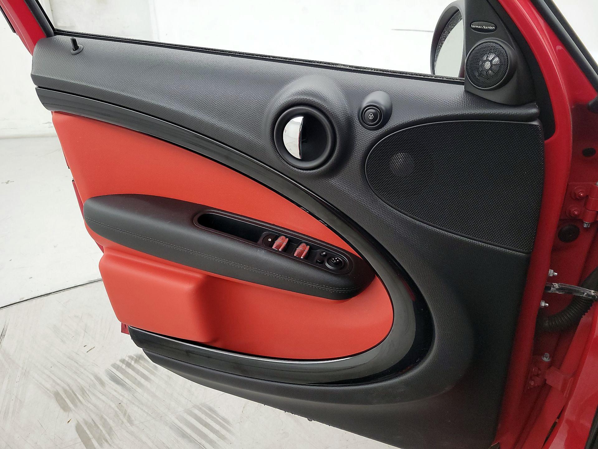 Thumbnail: 2016 MINI Cooper Countryman - 12