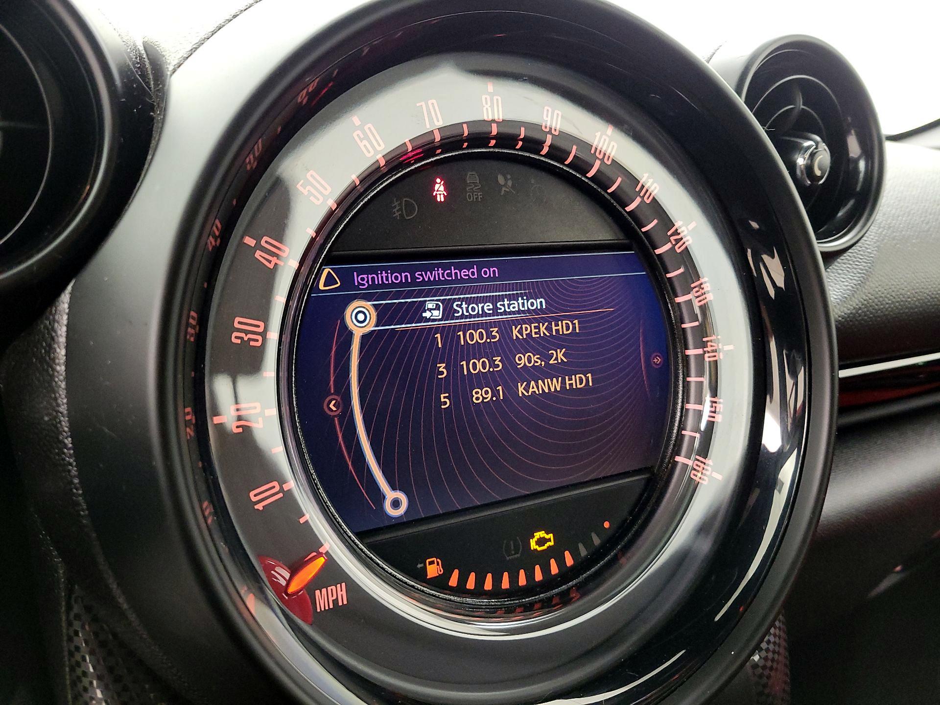Thumbnail: 2016 MINI Cooper Countryman - 14