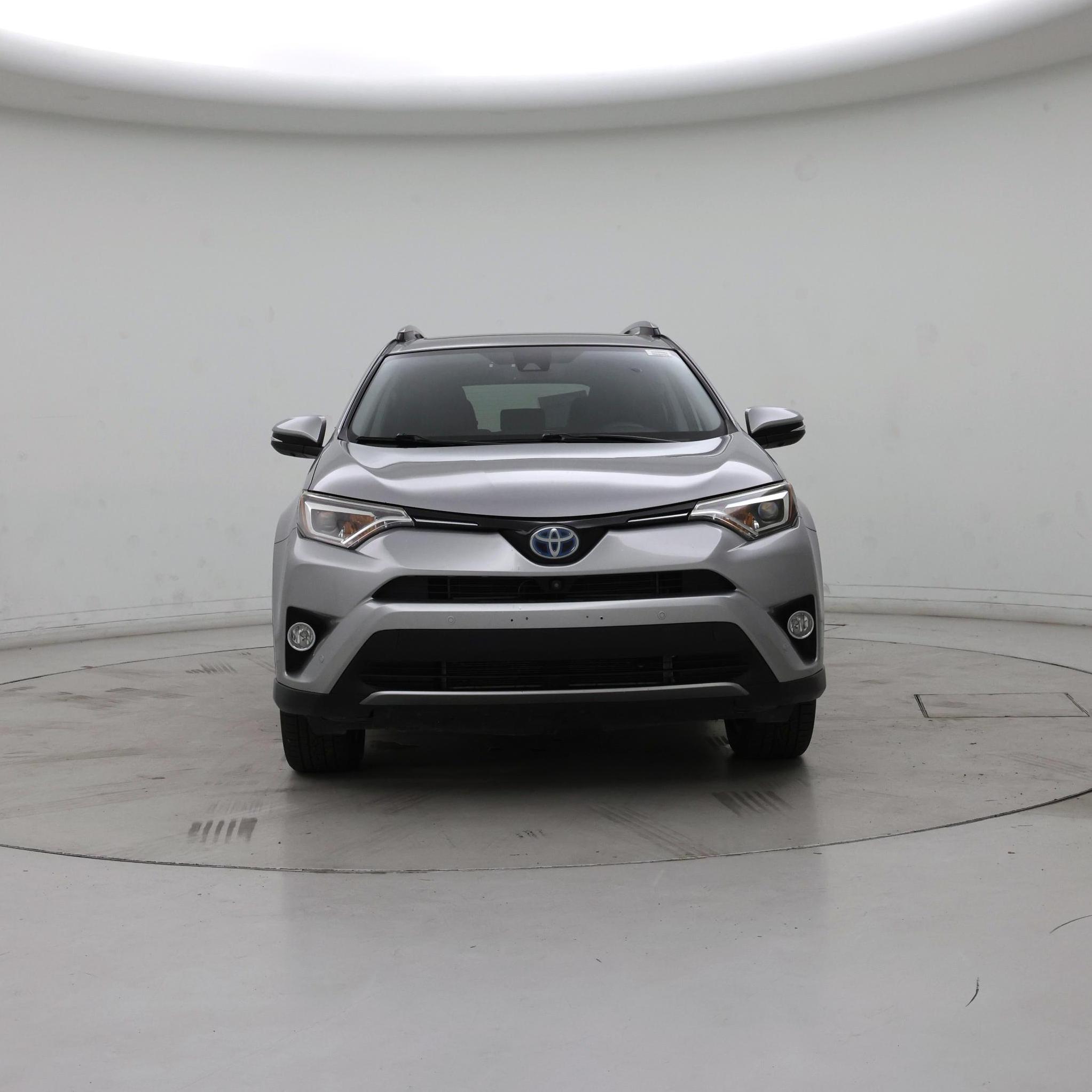 Thumbnail: 2017 Toyota RAV4 - 5