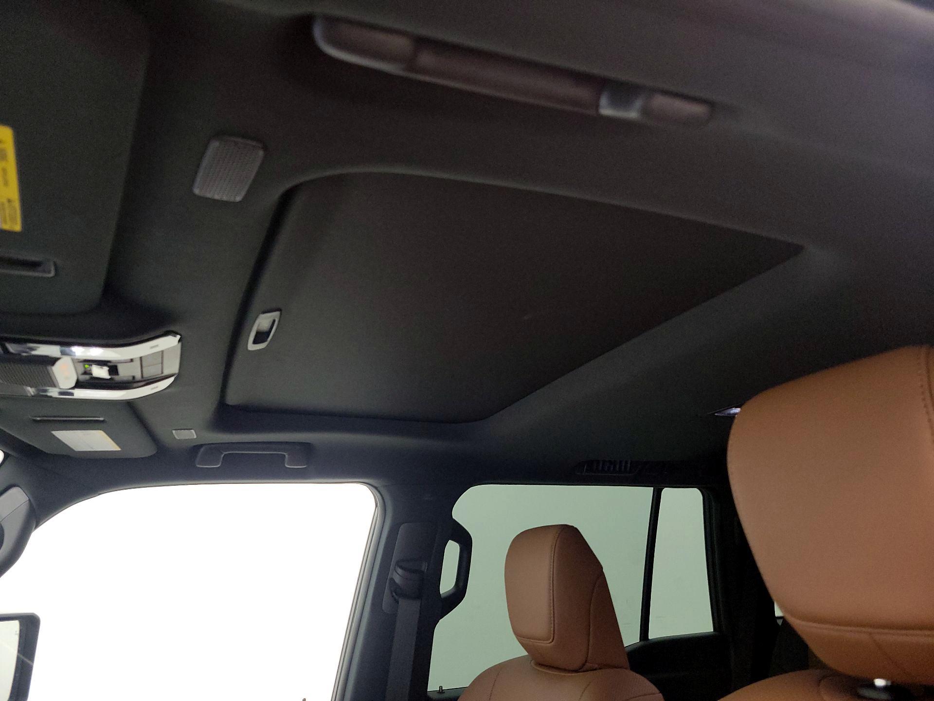 Thumbnail: 2025 Lexus GX - 19