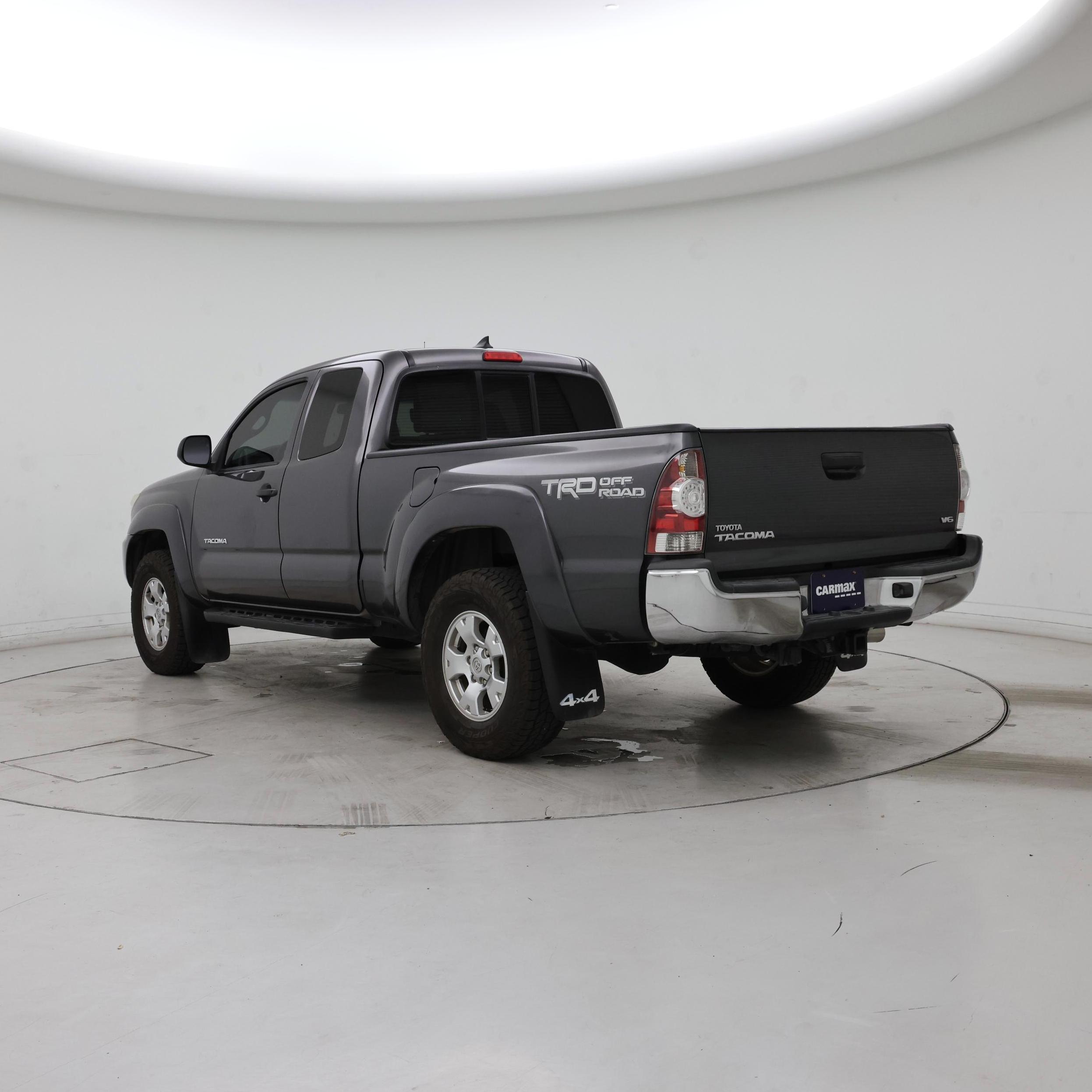 Thumbnail: 2014 Toyota Tacoma - 2