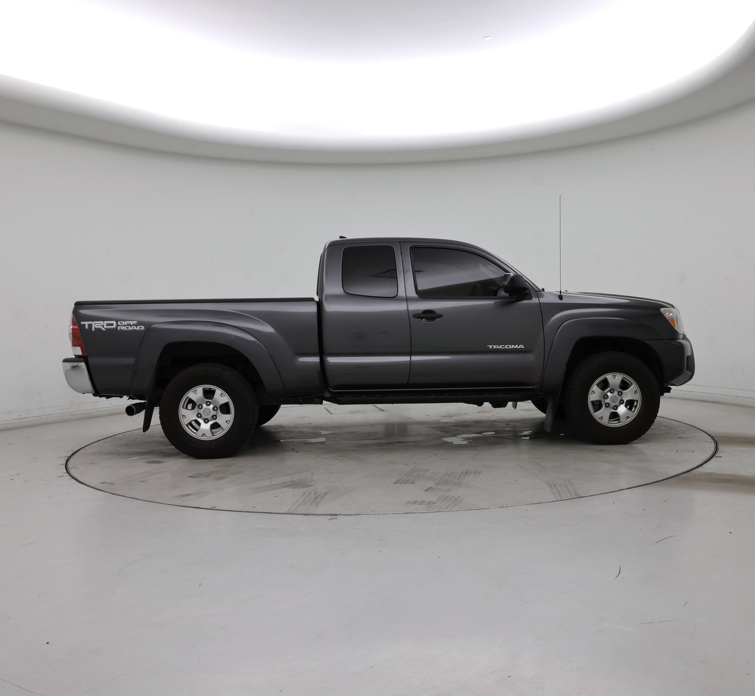 Thumbnail: 2014 Toyota Tacoma - 7