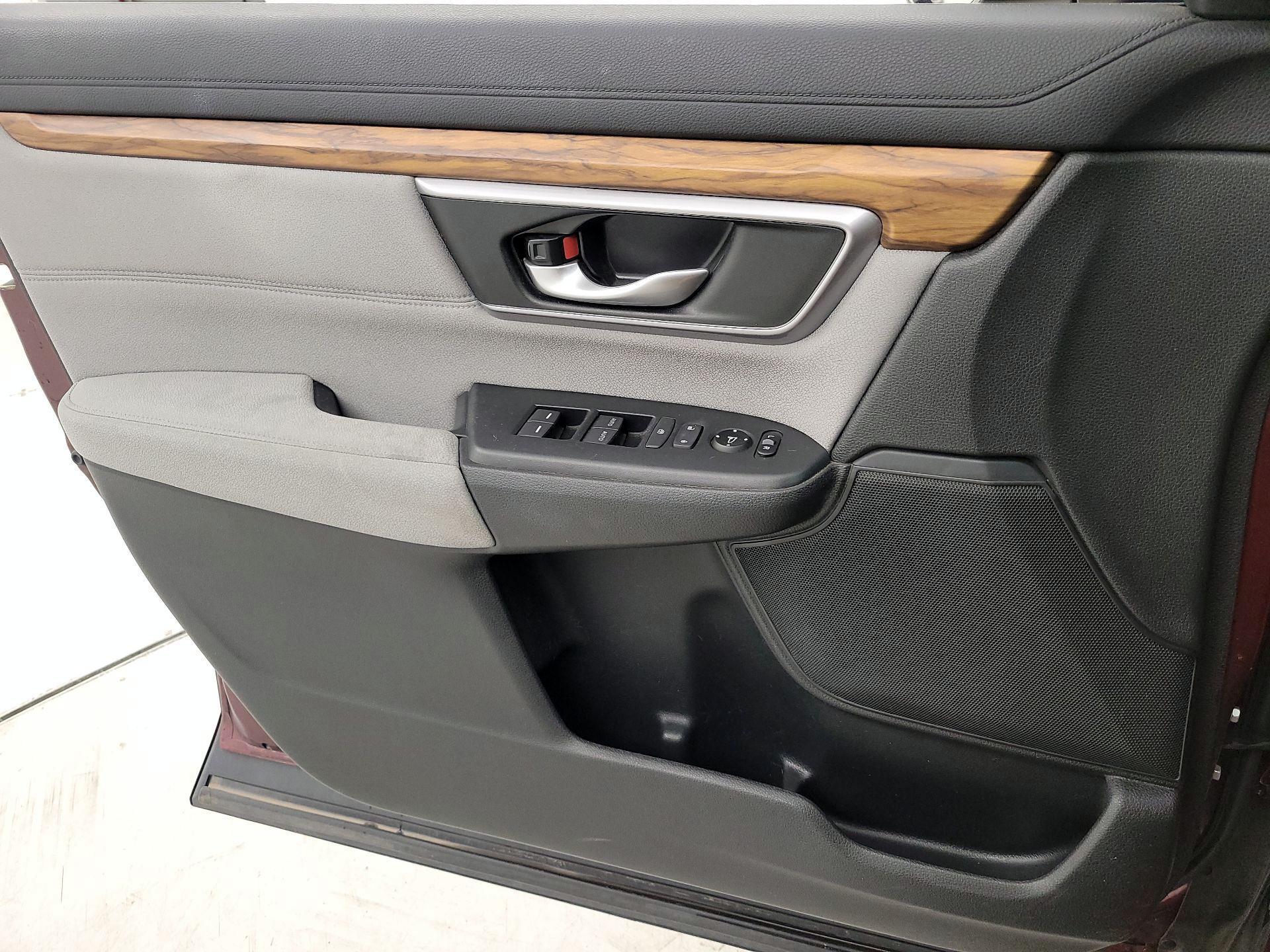 Thumbnail: 2017 Honda CR-V - 12