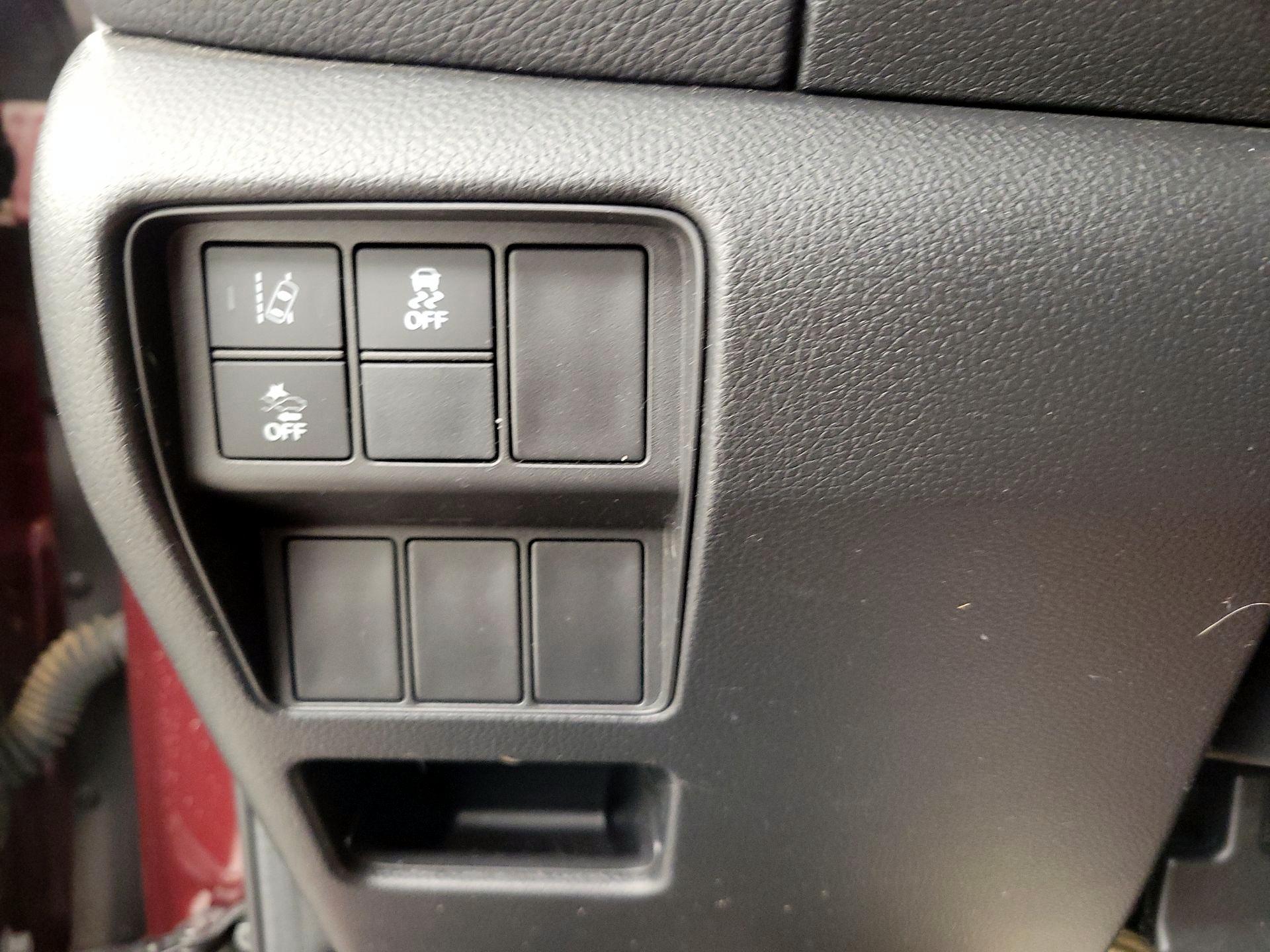 Thumbnail: 2017 Honda CR-V - 13