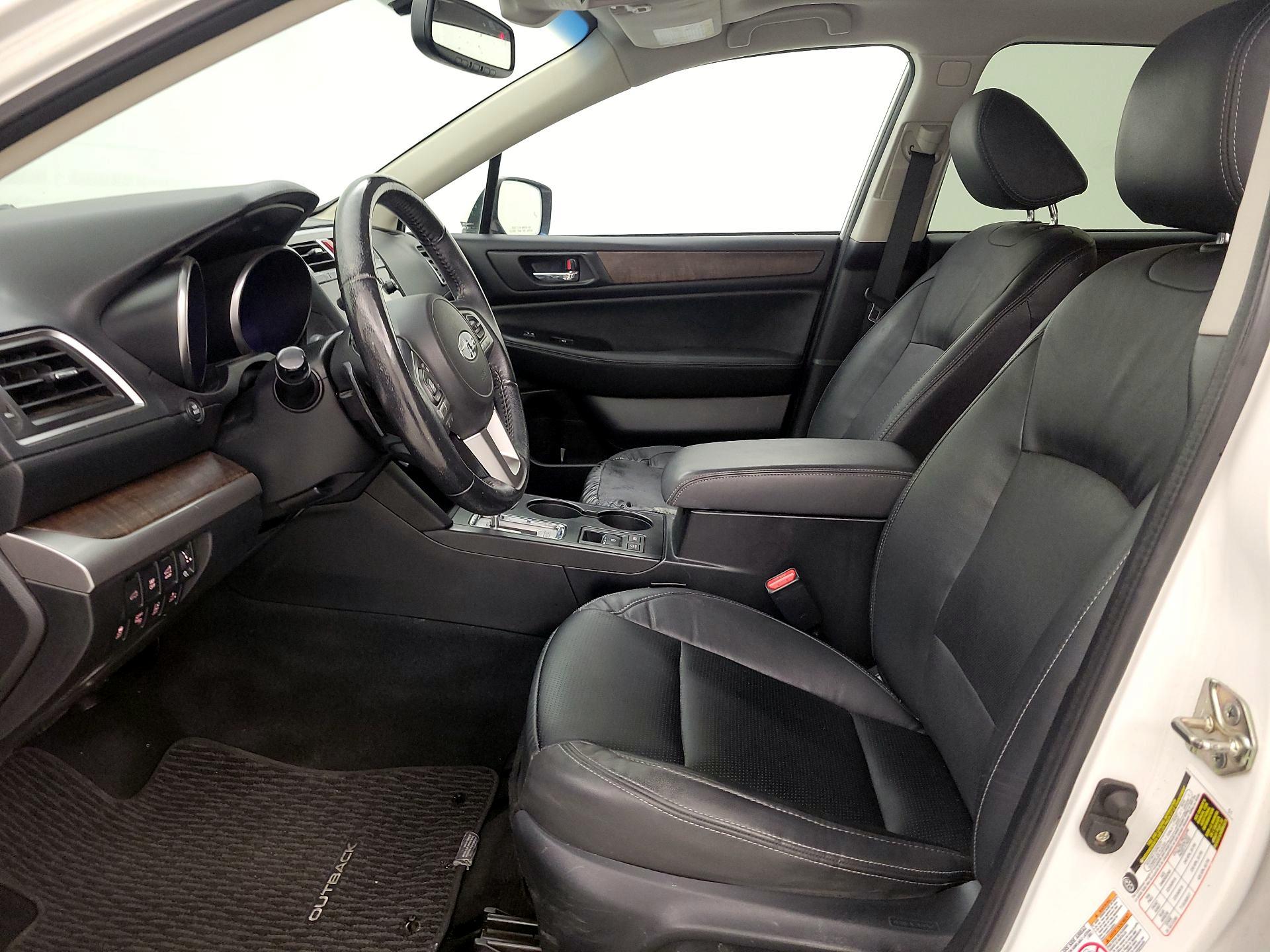 Thumbnail: 2016 Subaru Outback - 11