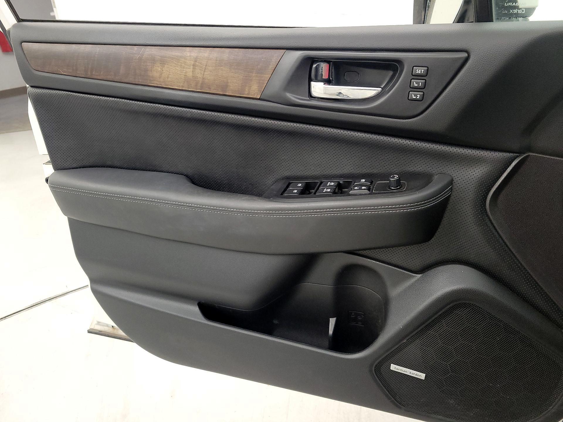 Thumbnail: 2016 Subaru Outback - 12