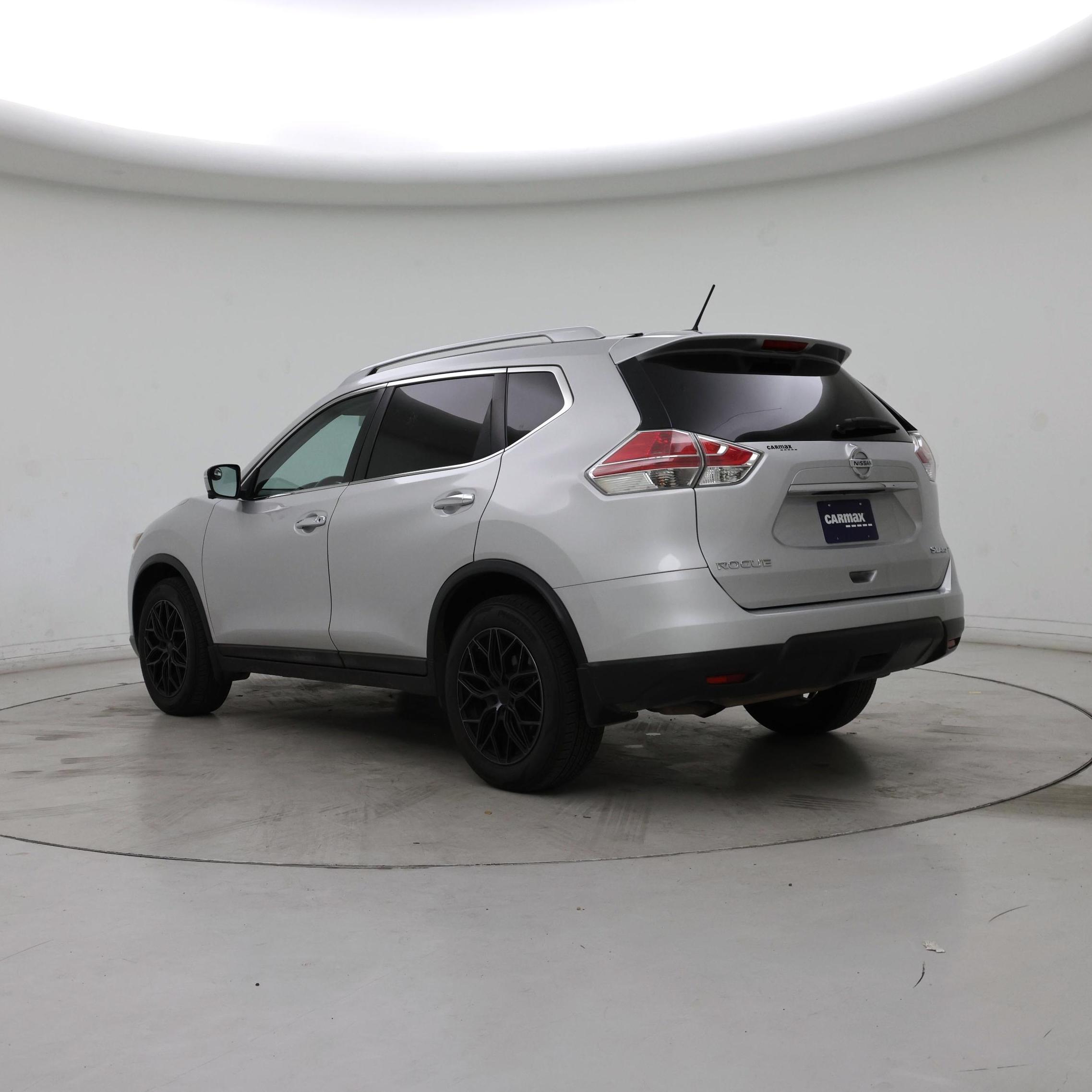 Thumbnail: 2015 Nissan Rogue - 2