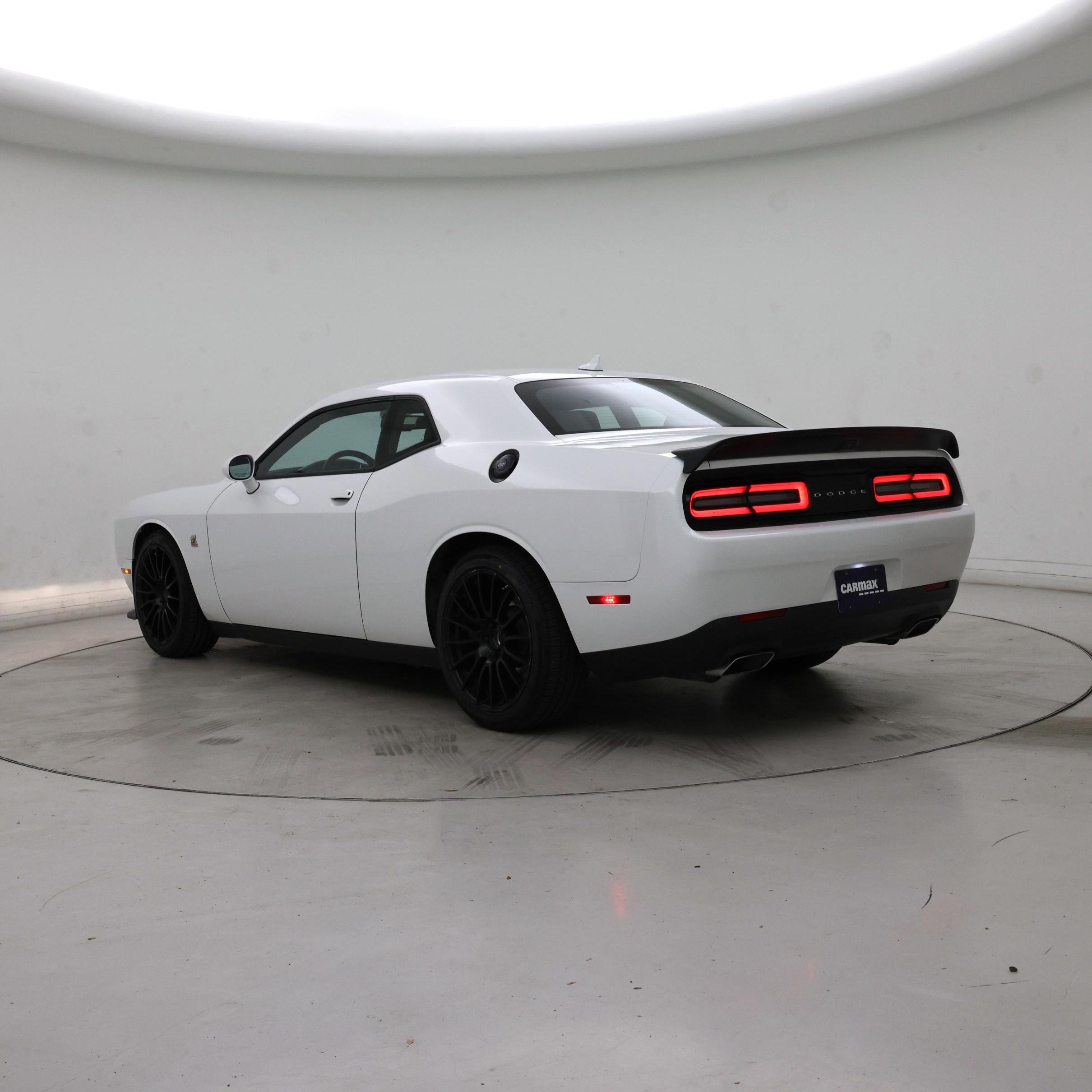 Thumbnail: 2020 Dodge Challenger - 2