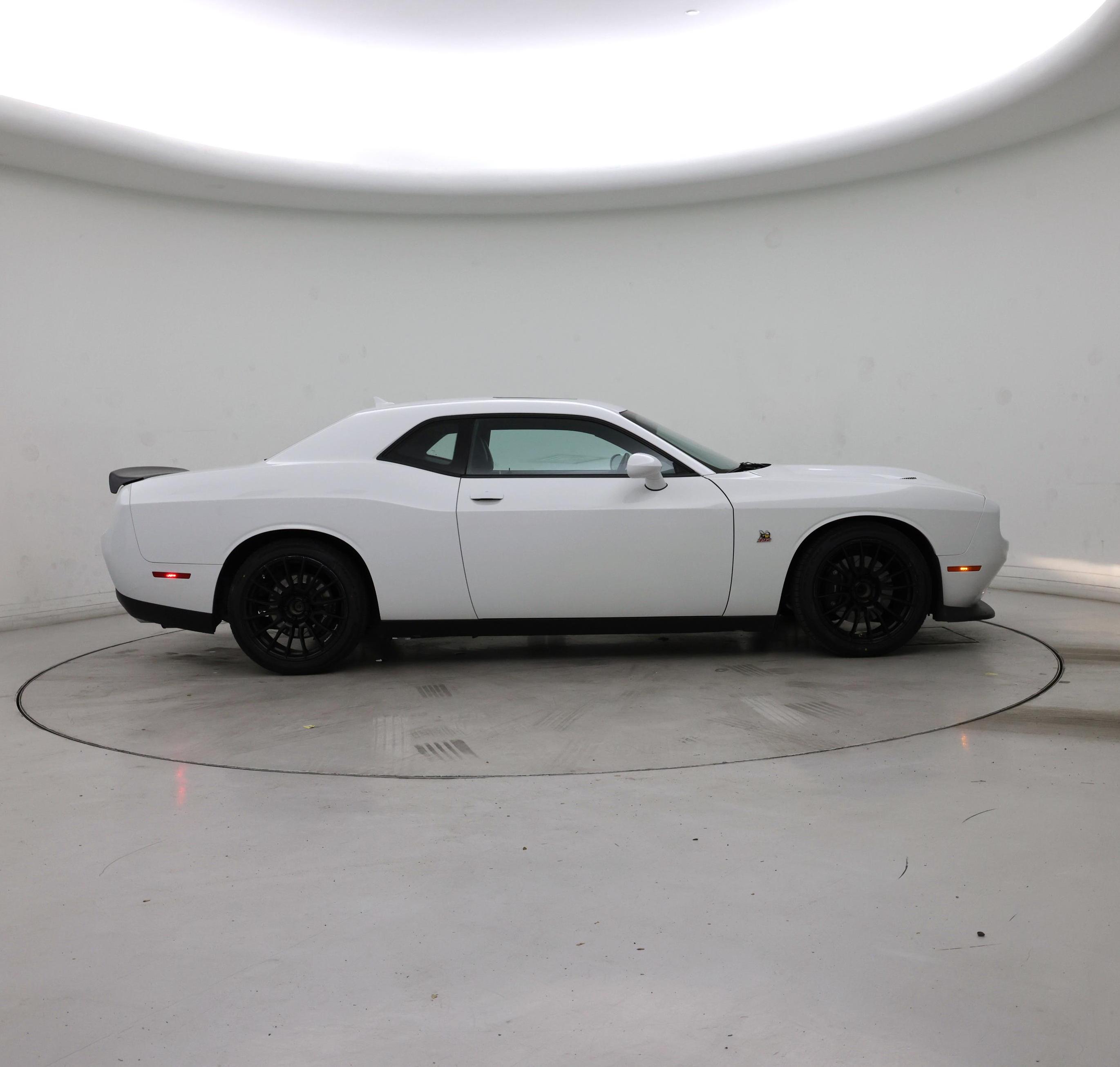 Thumbnail: 2020 Dodge Challenger - 7