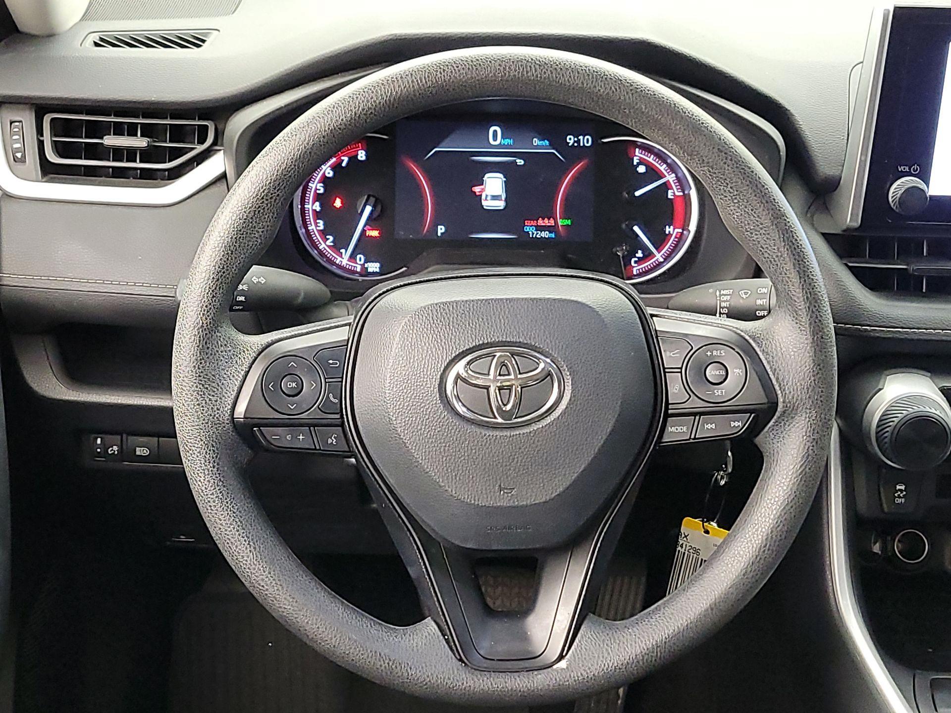 Thumbnail: 2024 Toyota RAV4 - 10