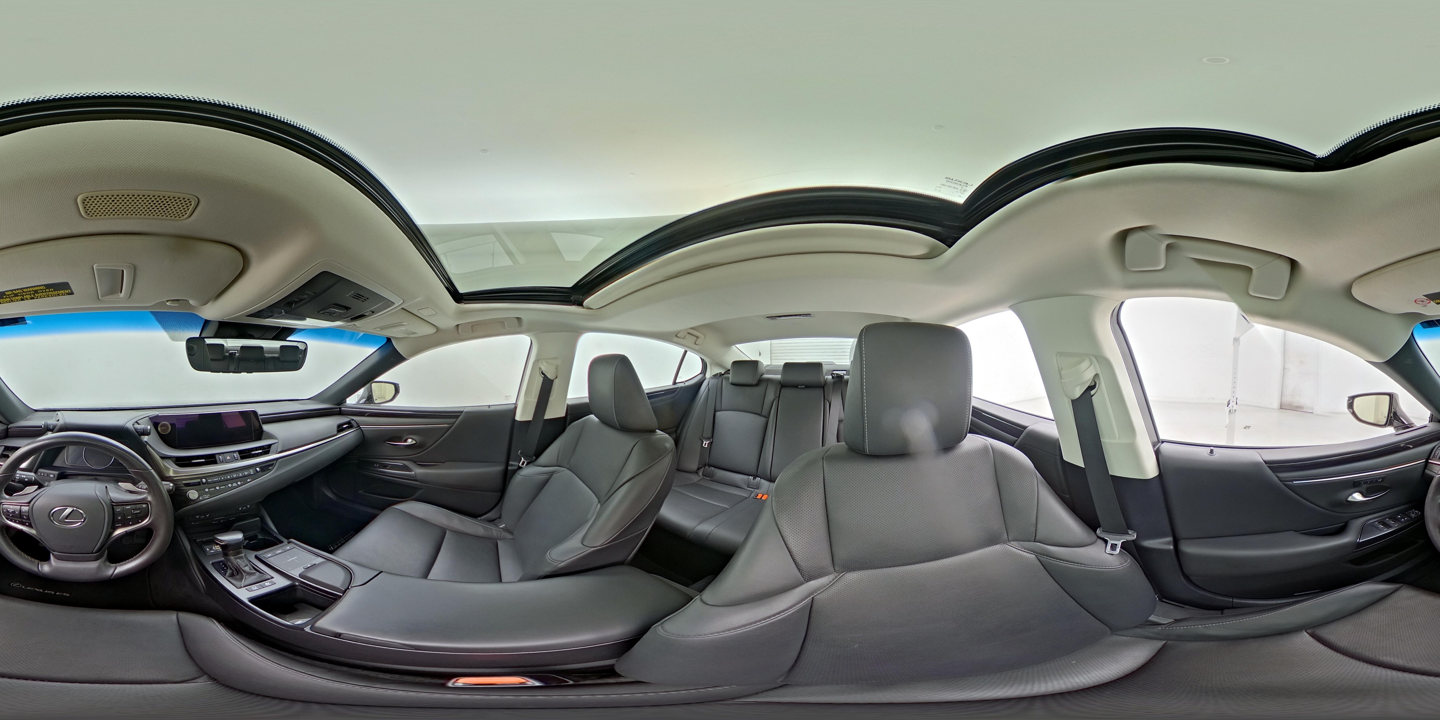 2021 Lexus ES Hybrid 300h - Photo 28