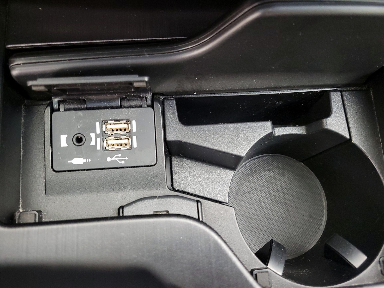 2021 Lexus ES Hybrid 300h - Photo 20