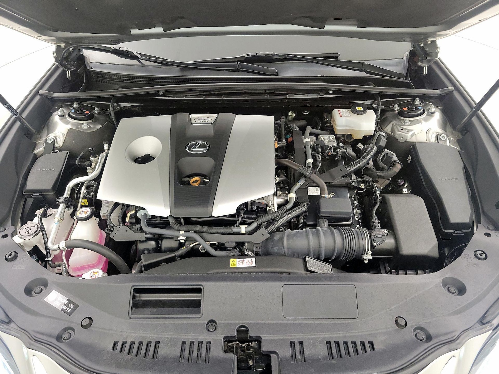 2021 Lexus ES Hybrid 300h - Photo 24