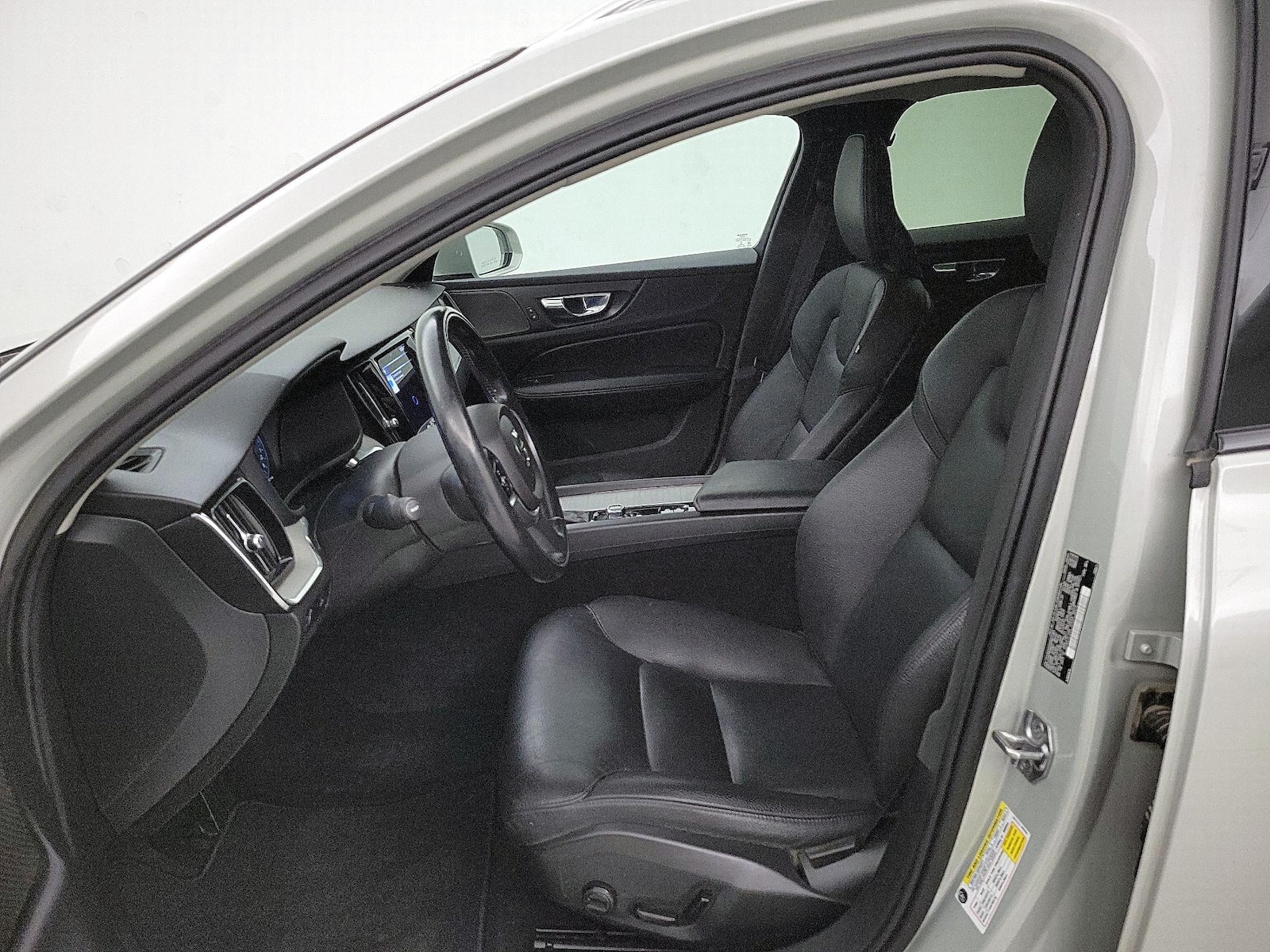 2021 Volvo V60 Cross Country Base - Photo 12