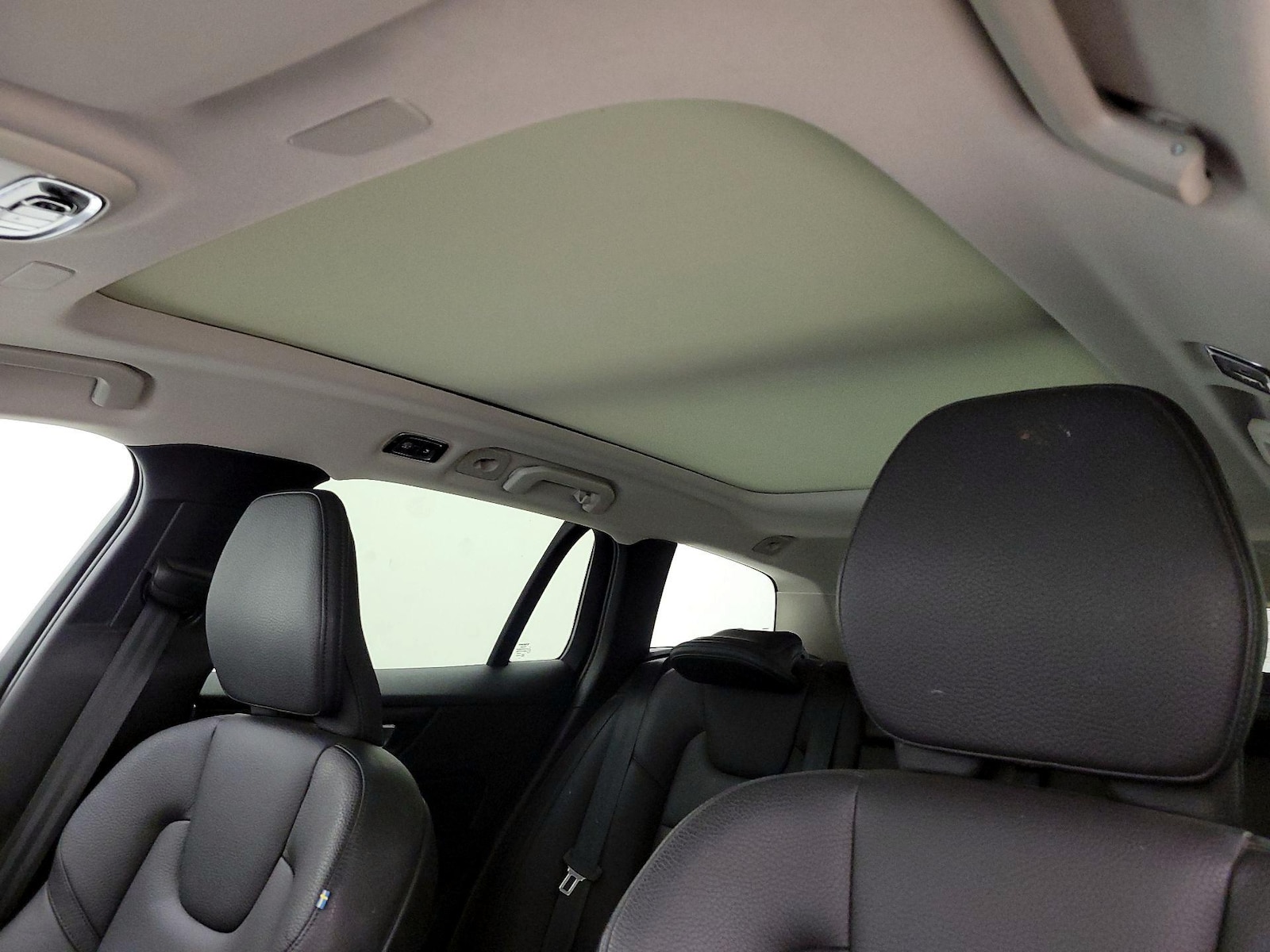 2021 Volvo V60 Cross Country Base - Photo 20