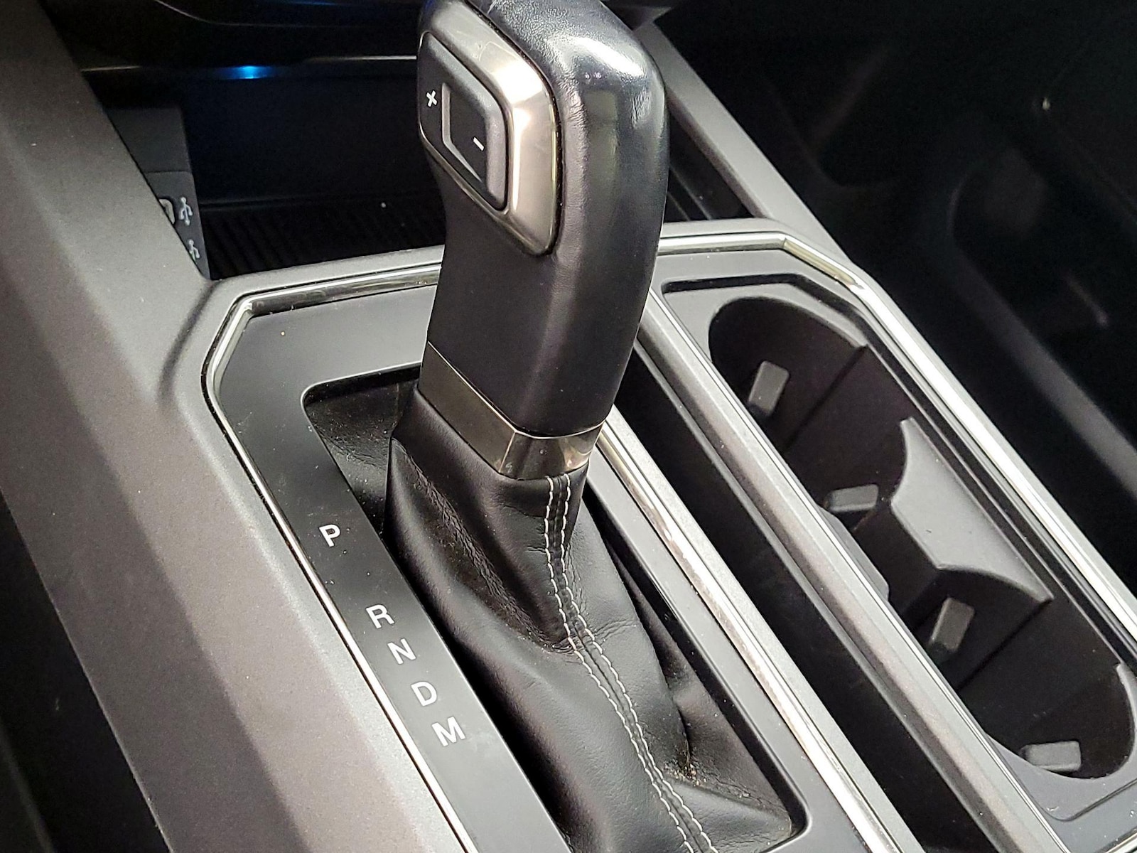 2019 Ford F-150 Raptor - Photo 19