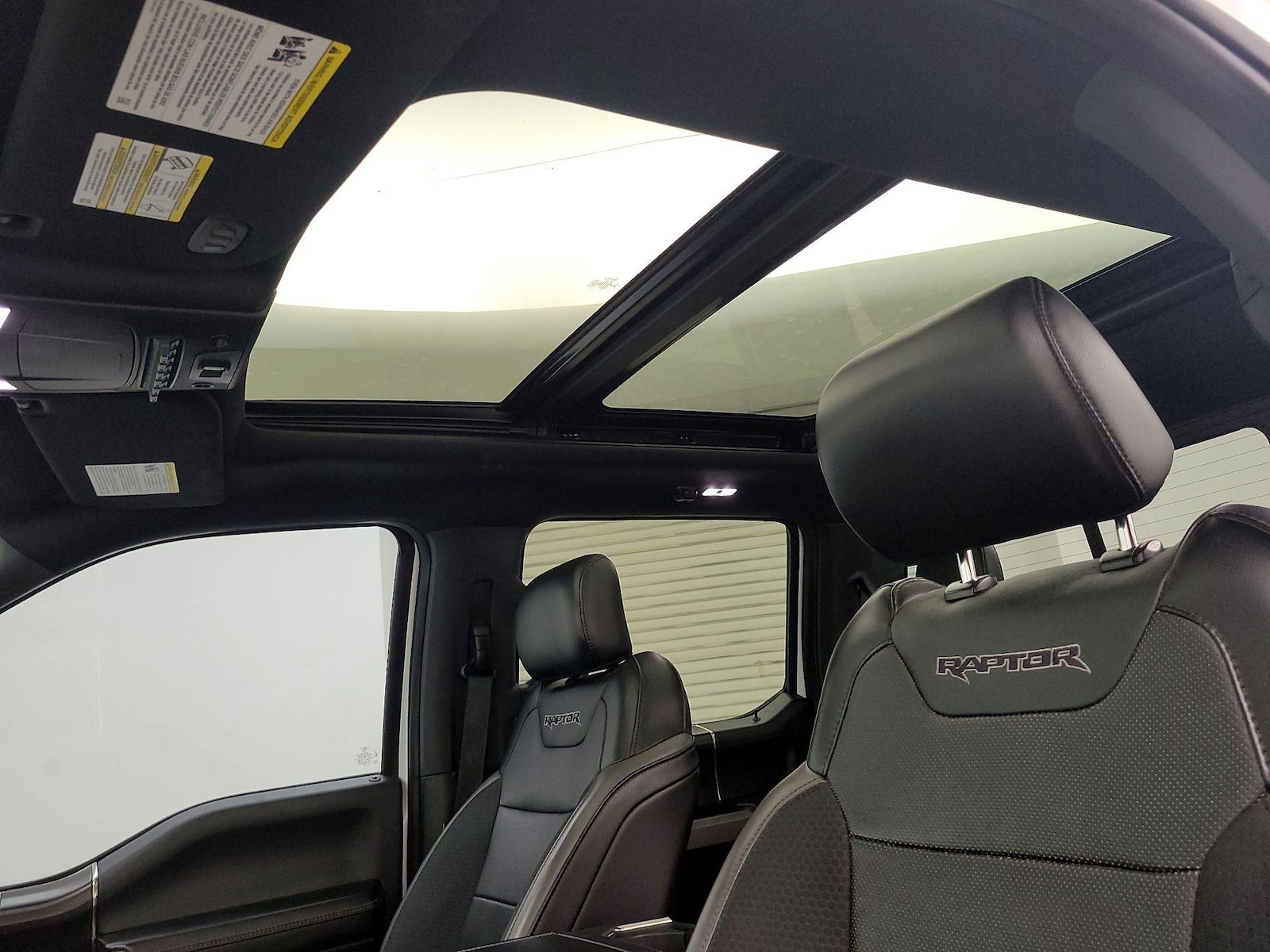 2019 Ford F-150 Raptor - Photo 21