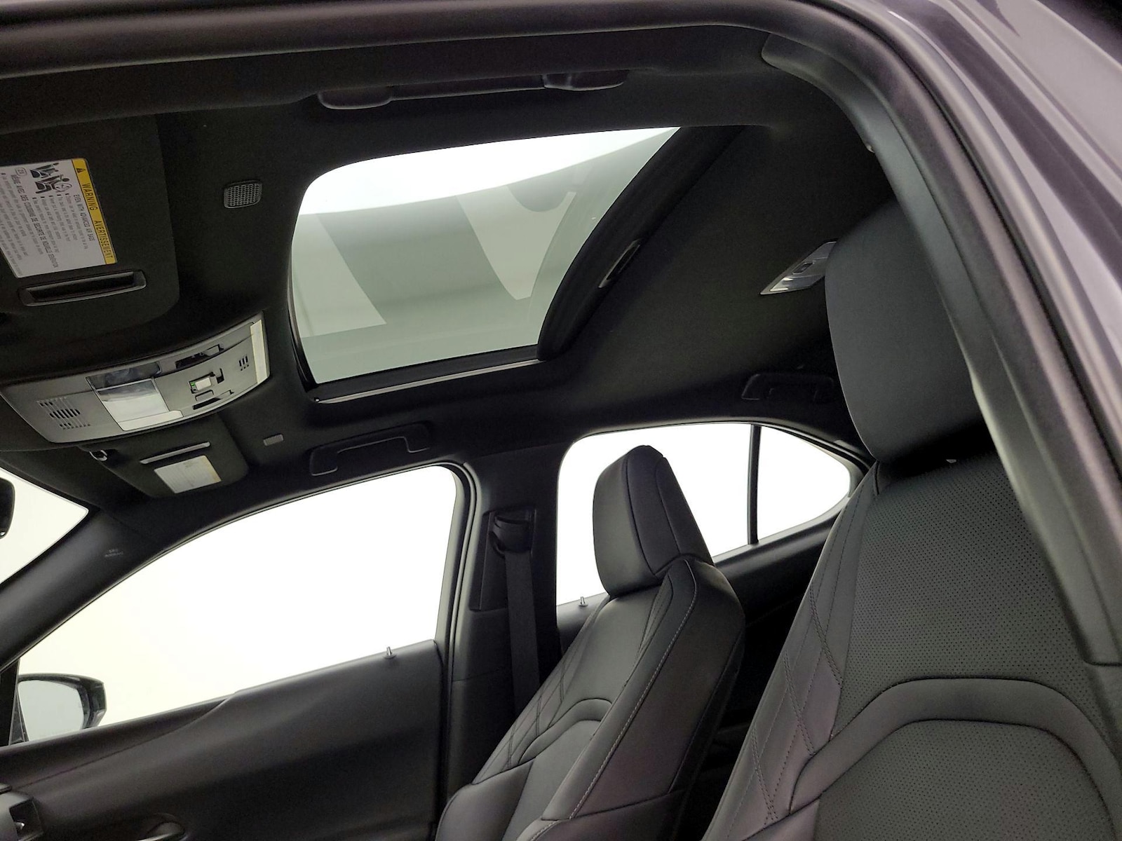 Sunroof(s) & Overhead Airbags