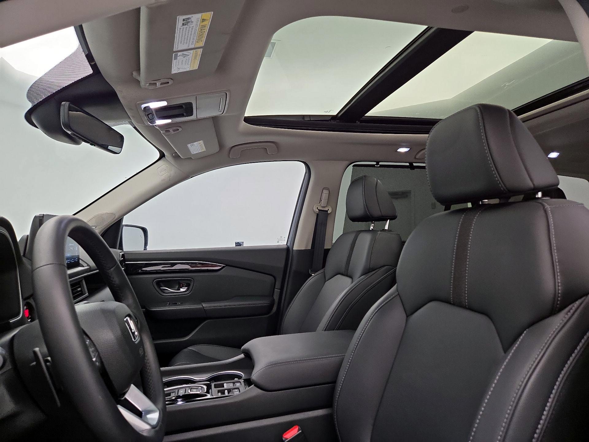 Thumbnail: 2025 Honda Pilot - 20