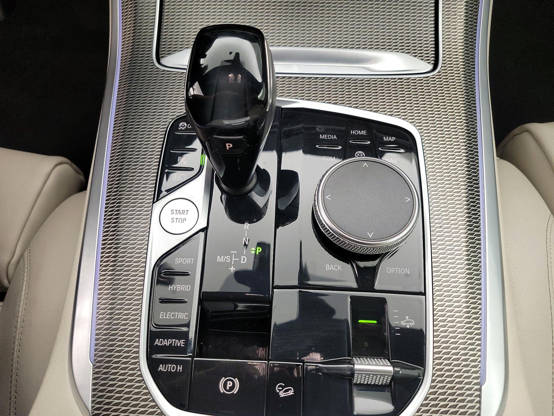 Thumbnail: 2021 BMW X5 - 18