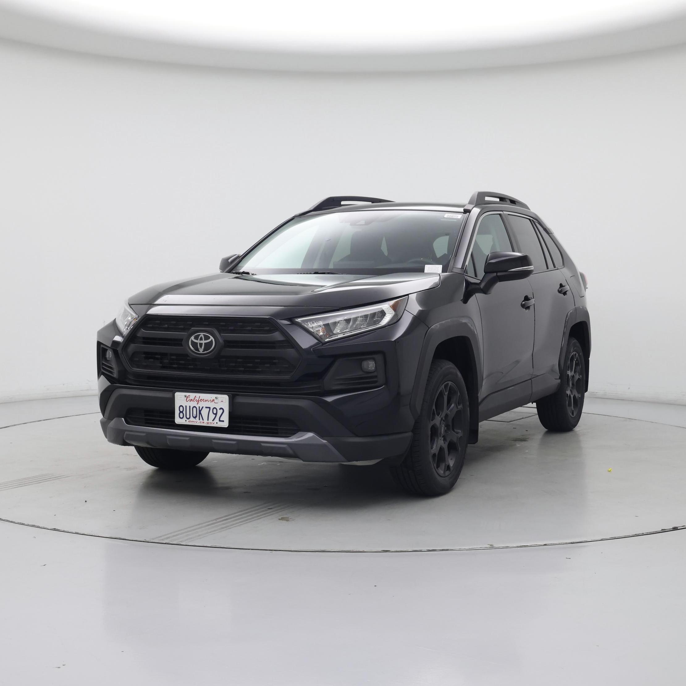 Thumbnail: 2021 Toyota RAV4 - 4