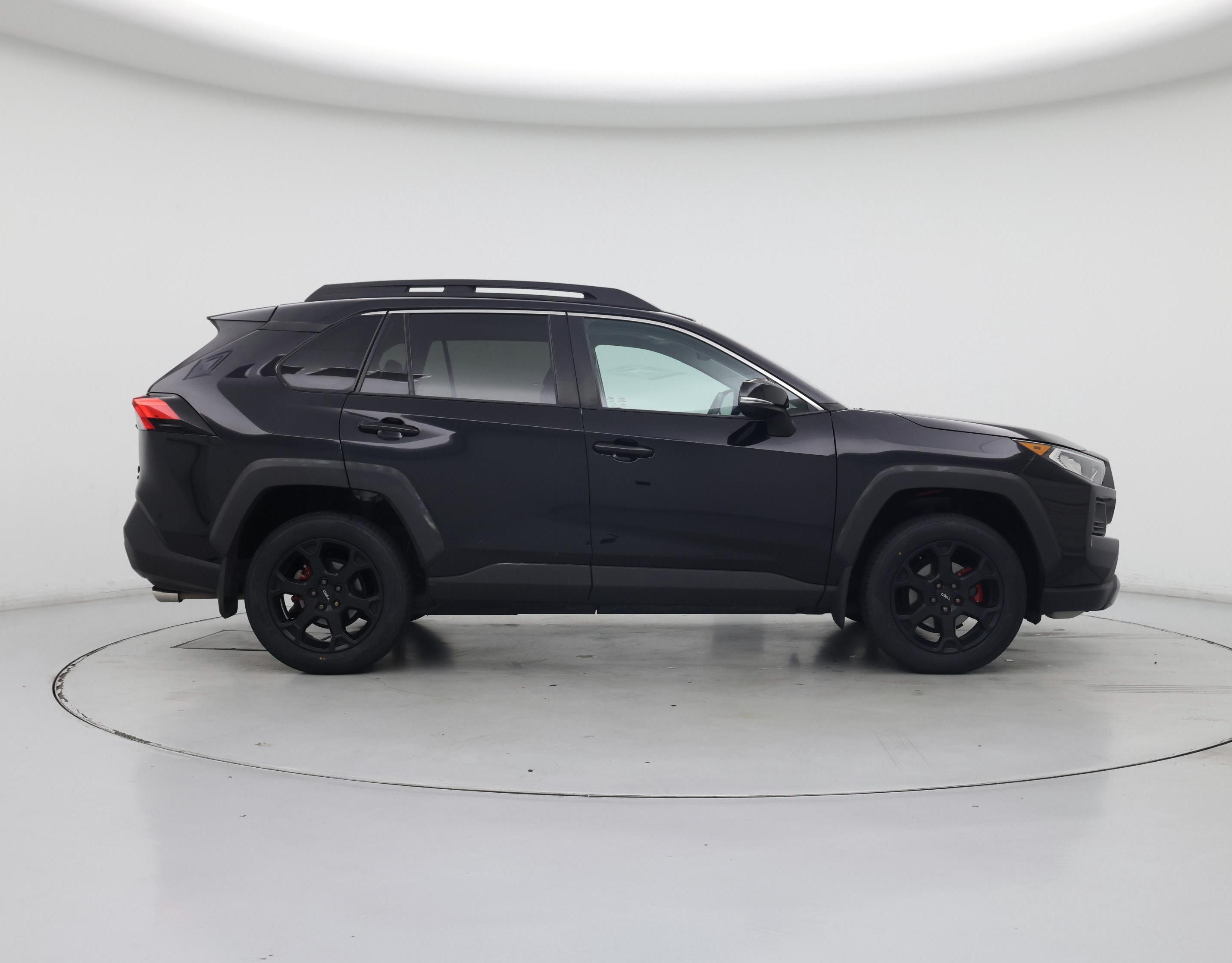 Thumbnail: 2021 Toyota RAV4 - 7