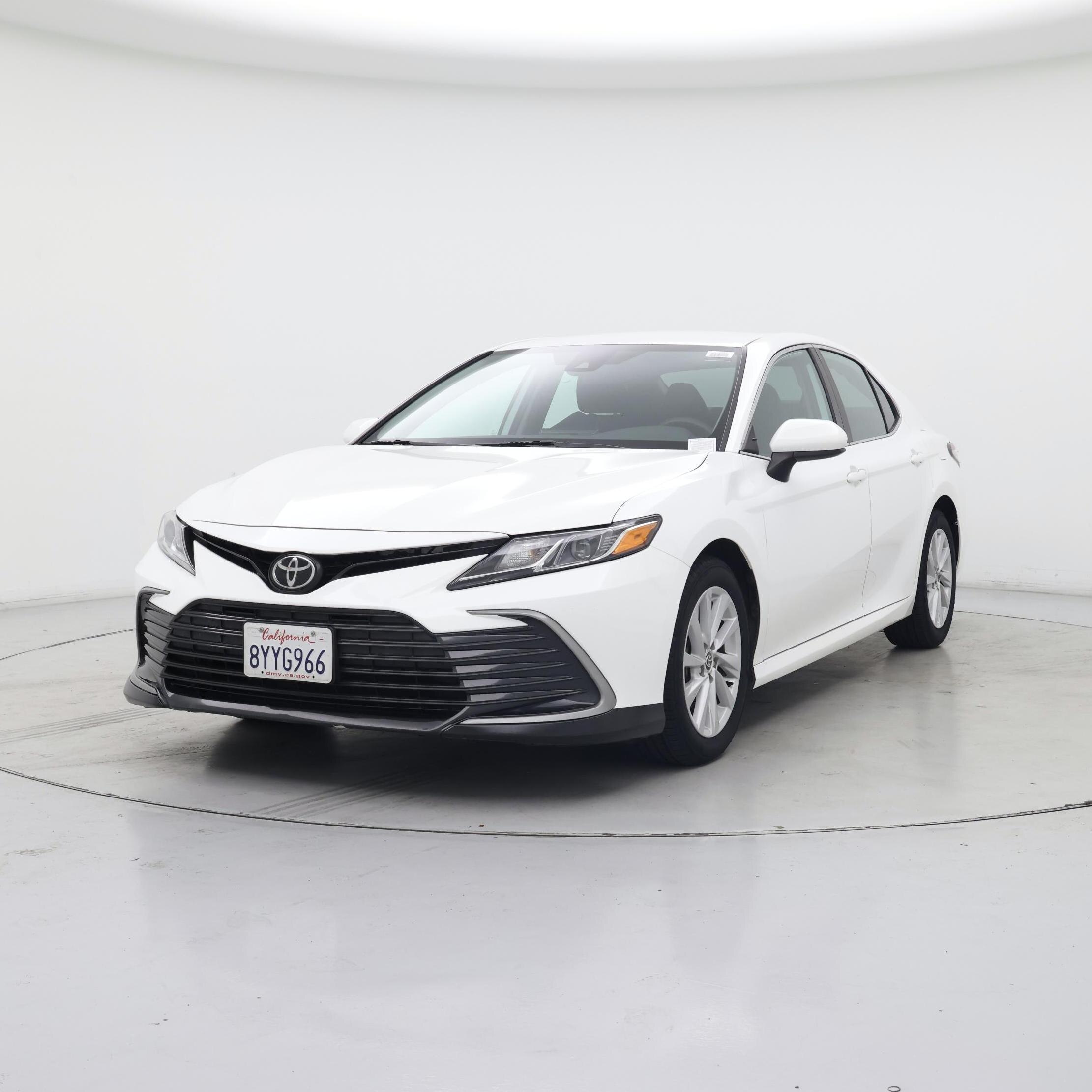 Thumbnail: 2022 Toyota Camry - 4