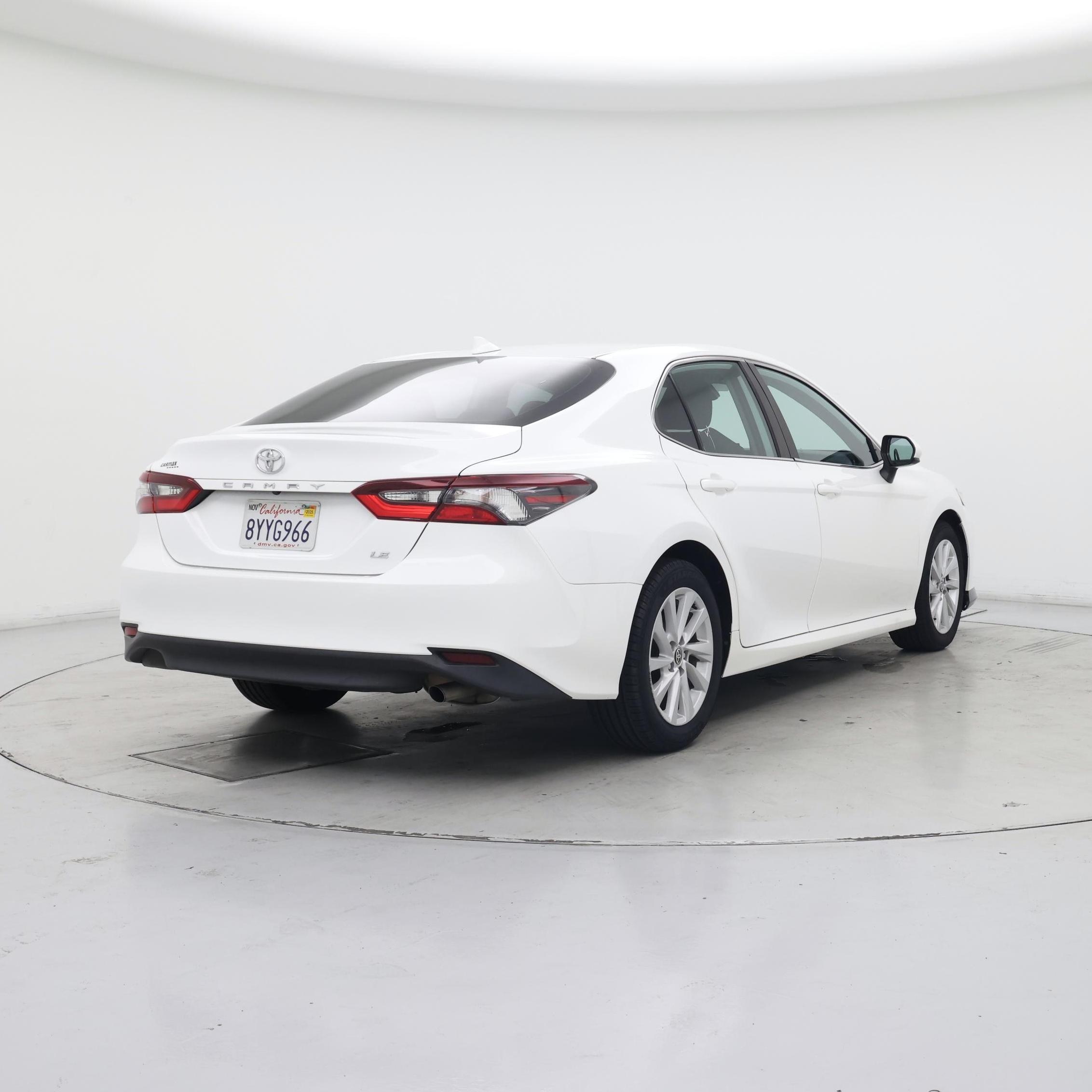 Thumbnail: 2022 Toyota Camry - 8