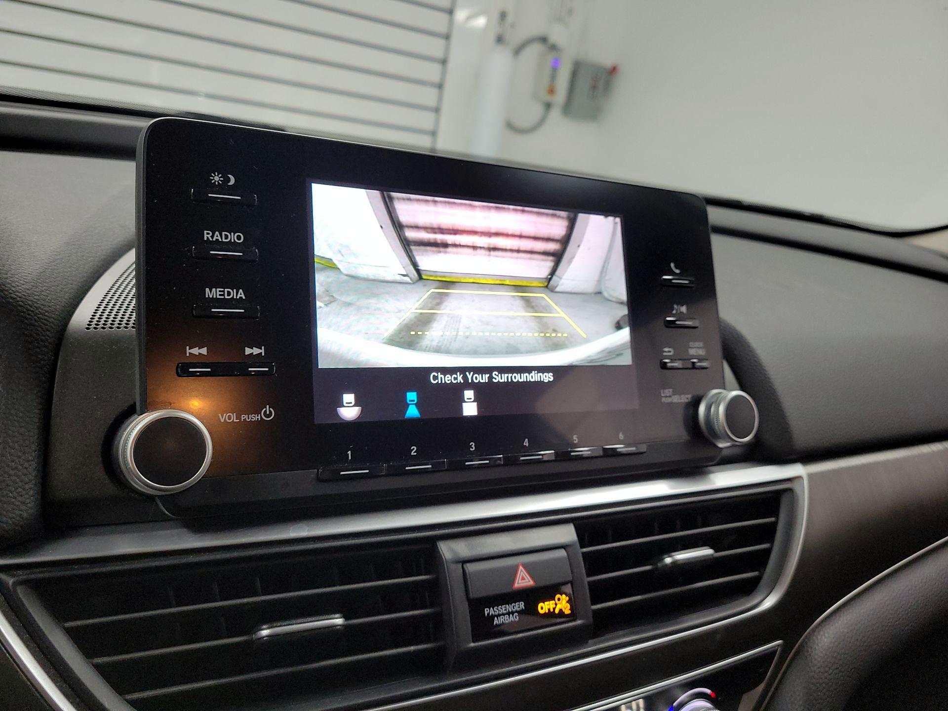 Thumbnail: 2019 Honda Accord - 14