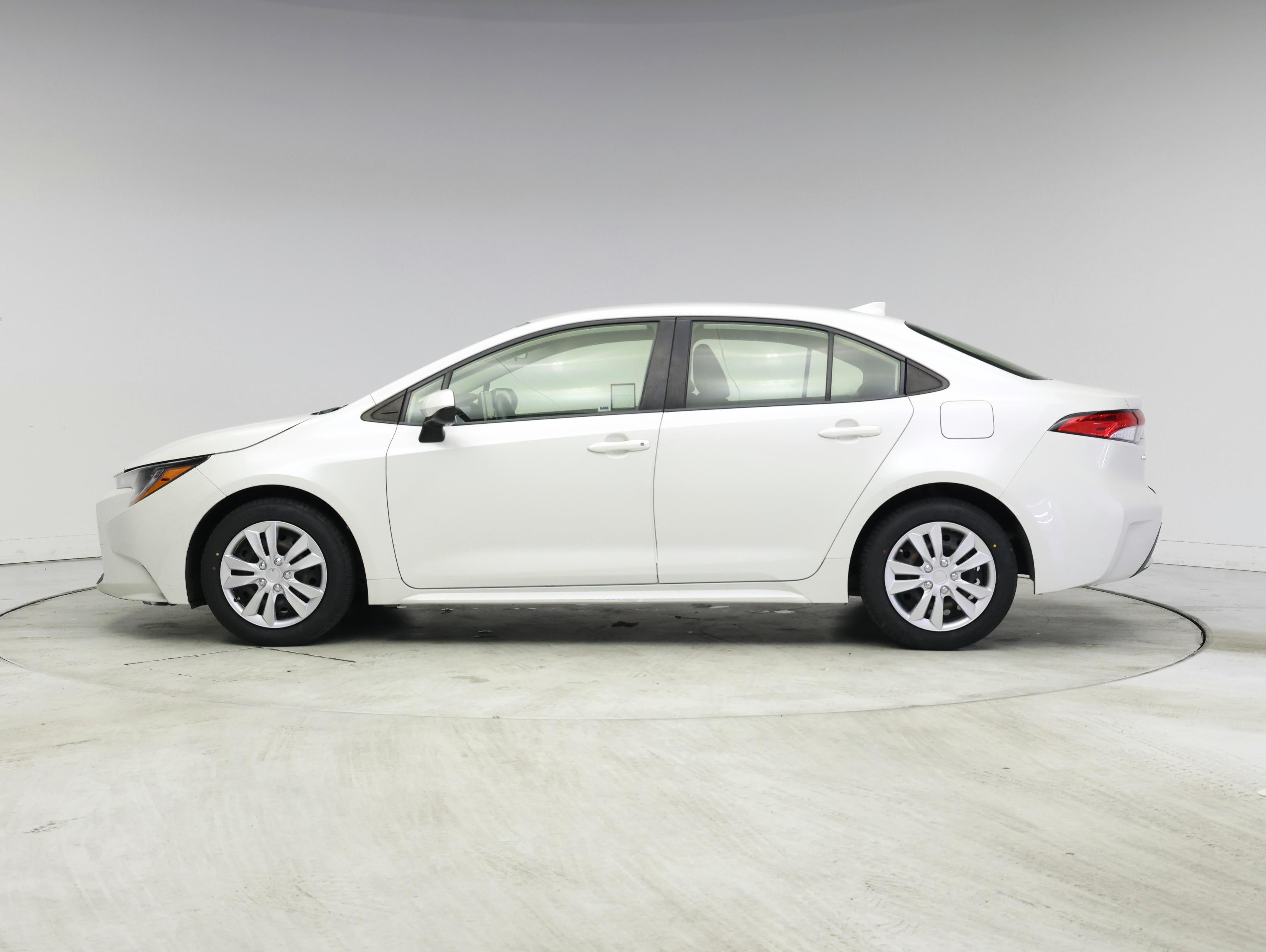 Thumbnail: 2021 Toyota Corolla - 3