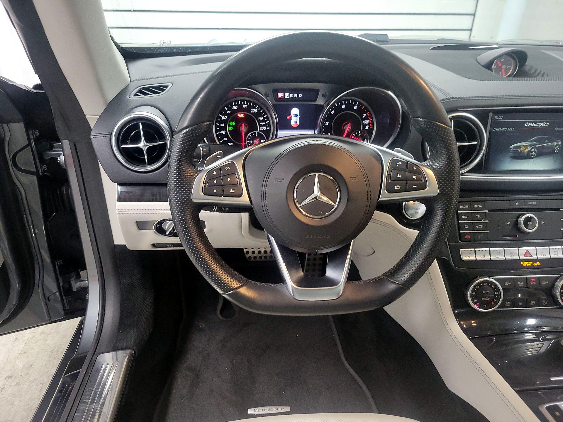 Thumbnail: 2019 Mercedes-Benz SL-Class - 10
