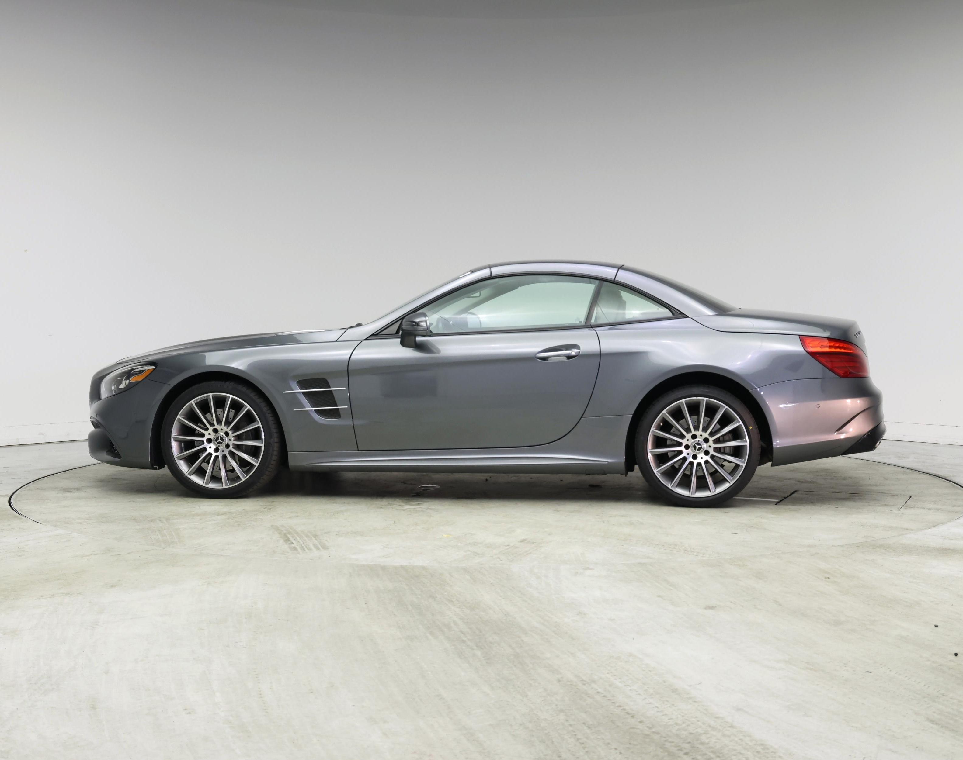 Thumbnail: 2019 Mercedes-Benz SL-Class - 3