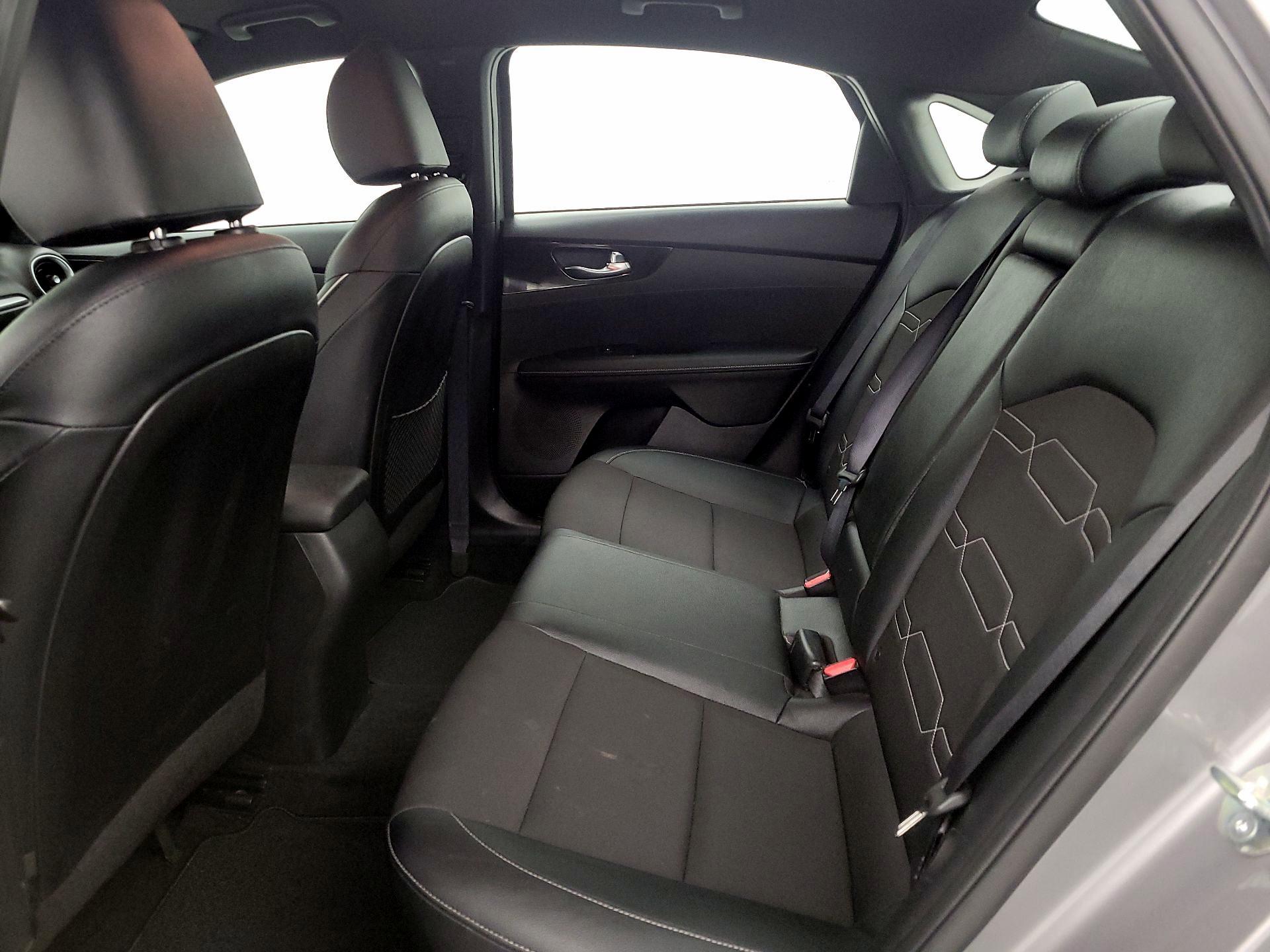 Thumbnail: 2024 Kia Forte - 20