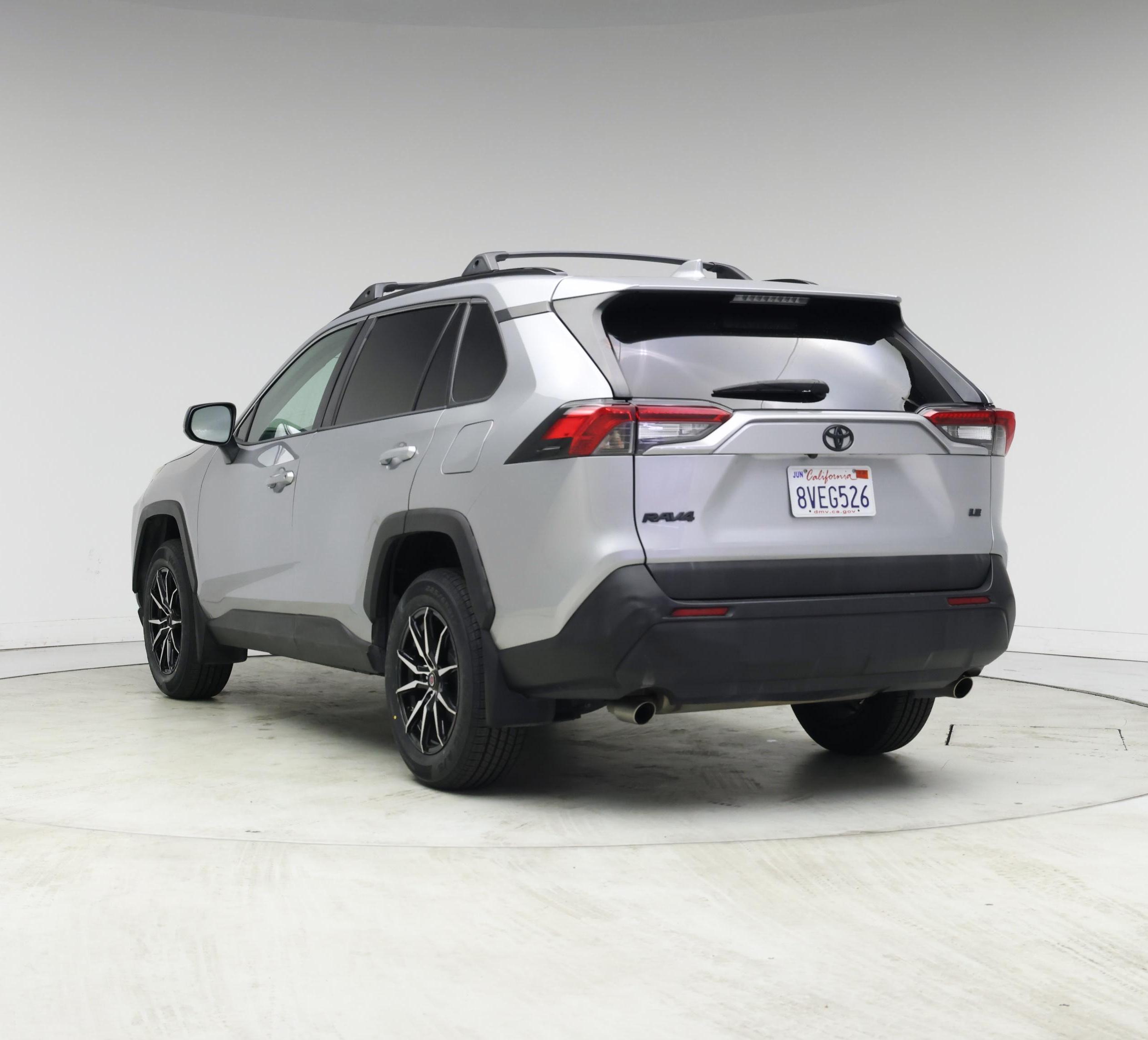Thumbnail: 2019 Toyota RAV4 - 2