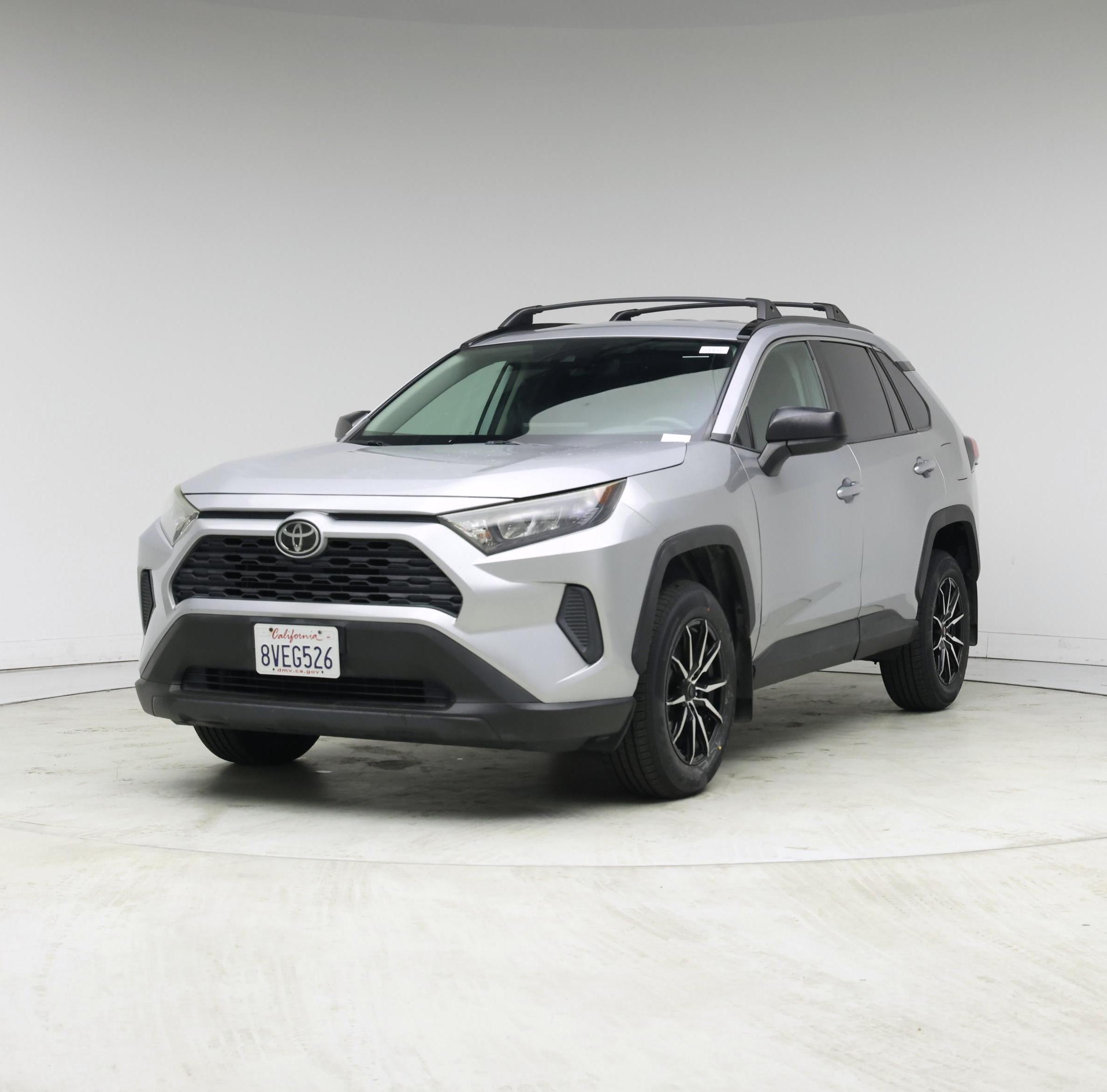Thumbnail: 2019 Toyota RAV4 - 4