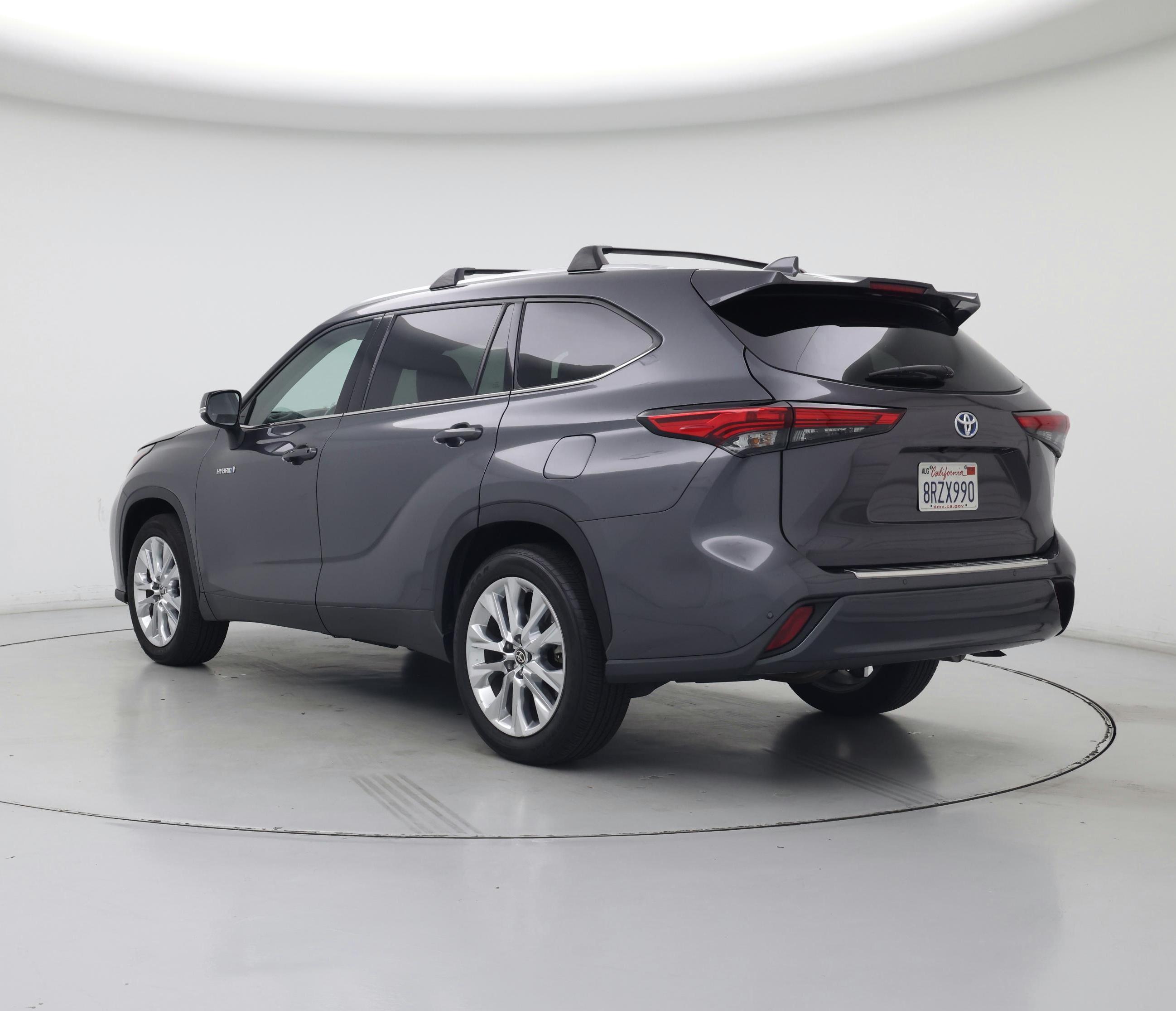 Thumbnail: 2020 Toyota Highlander - 2
