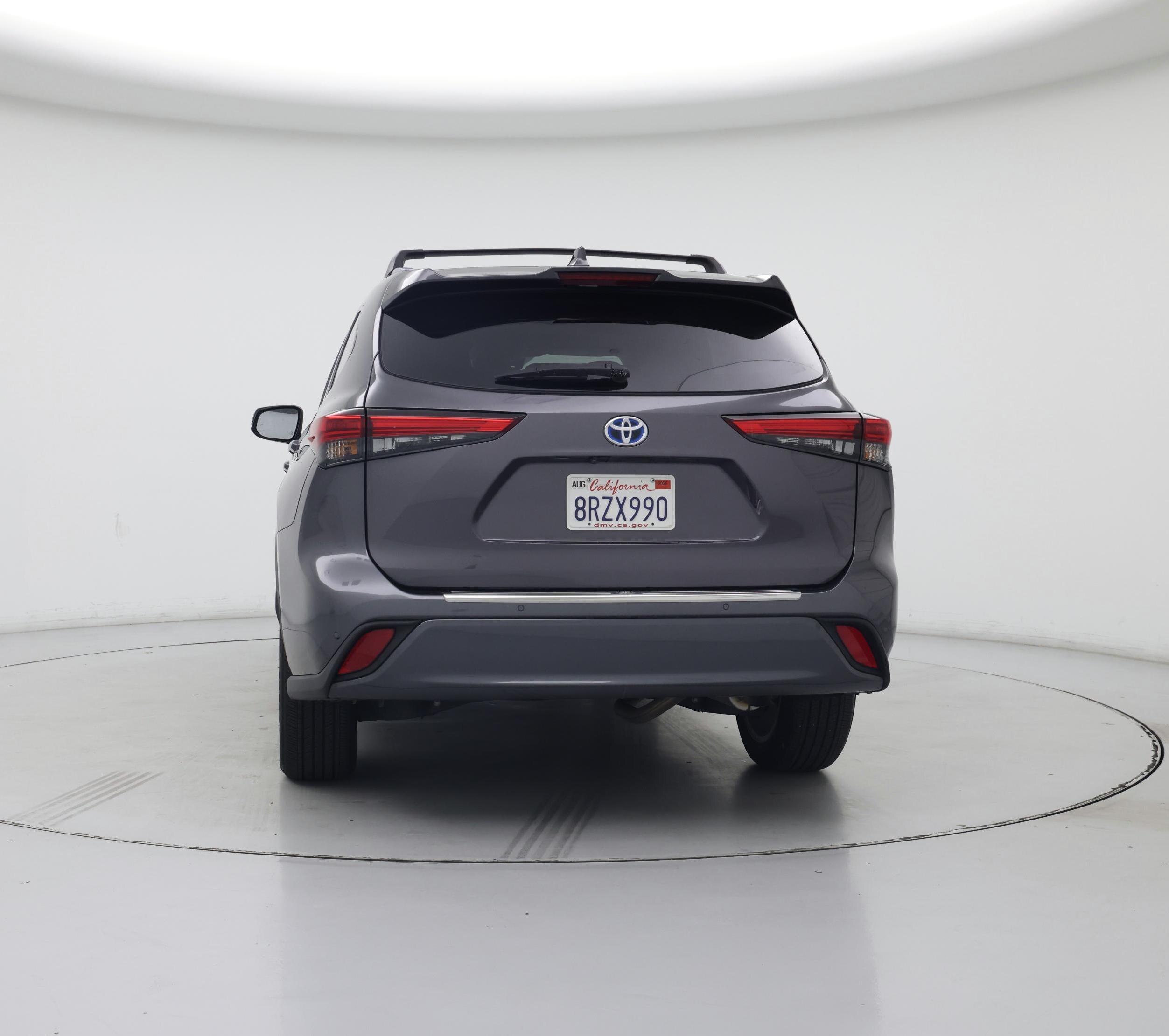 Thumbnail: 2020 Toyota Highlander - 6