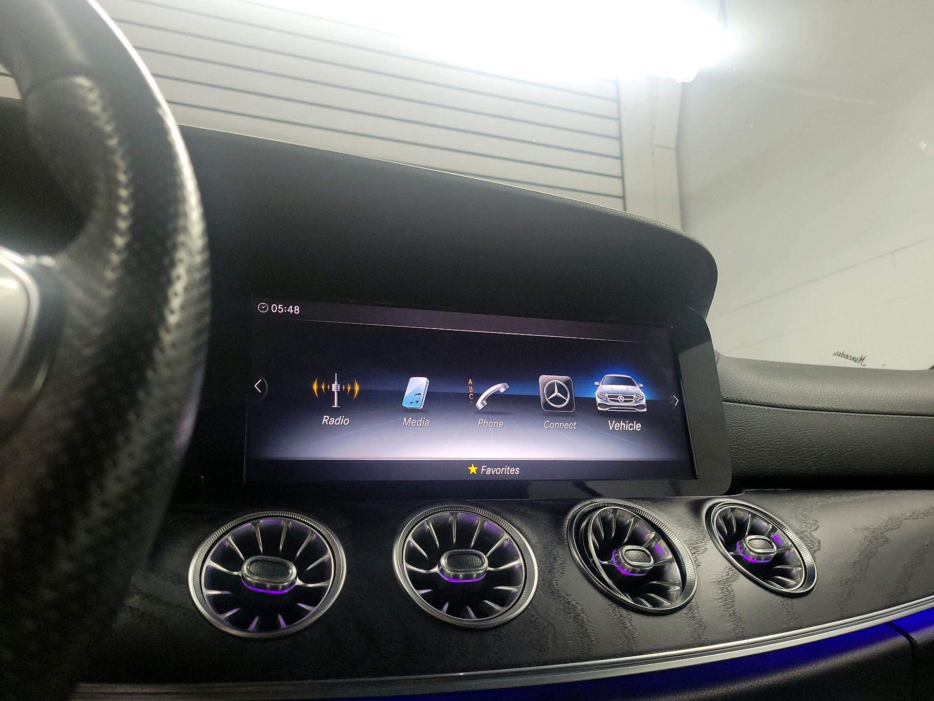 Thumbnail: 2019 Mercedes-Benz E-Class - 15