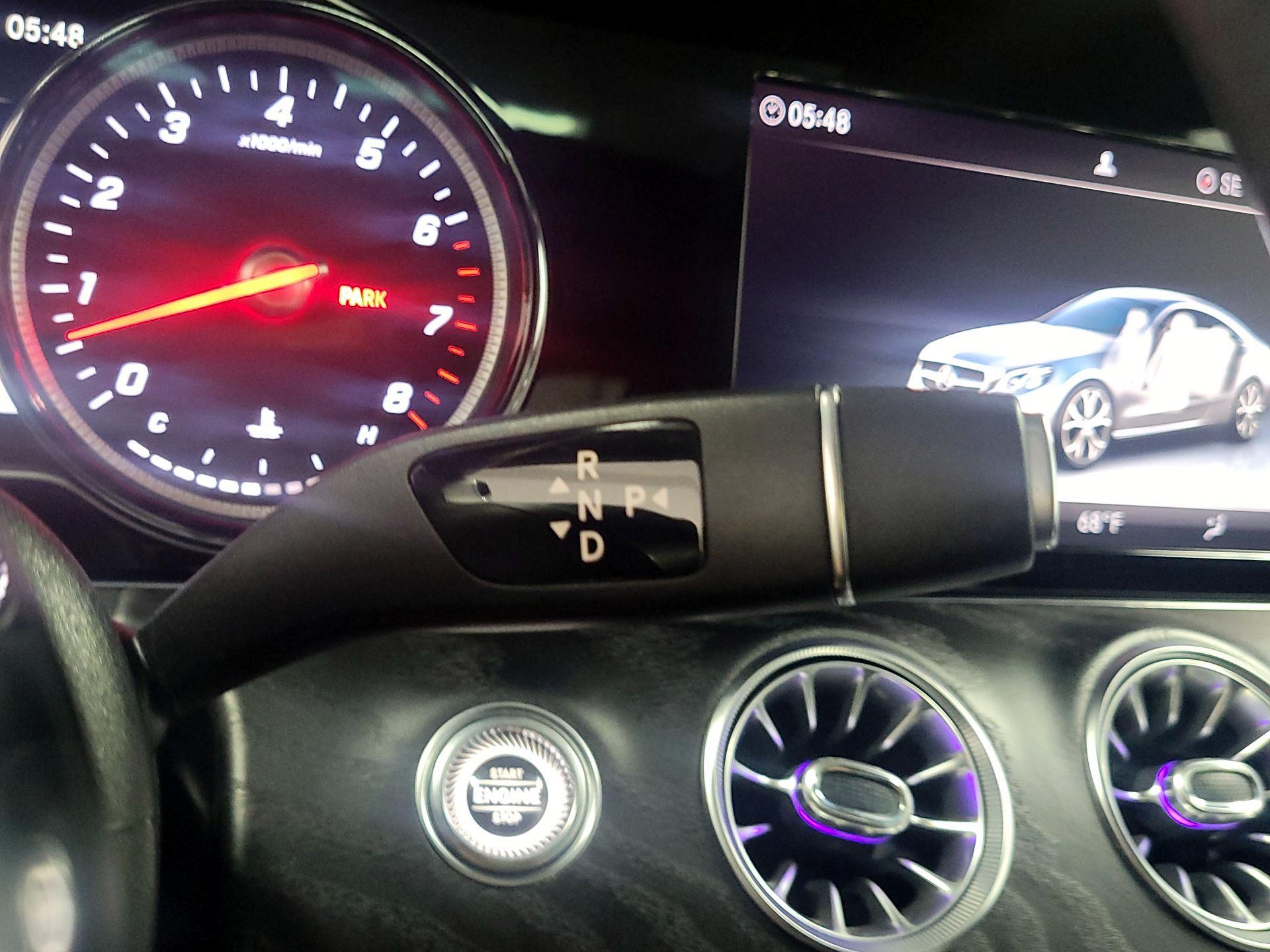 Thumbnail: 2019 Mercedes-Benz E-Class - 17