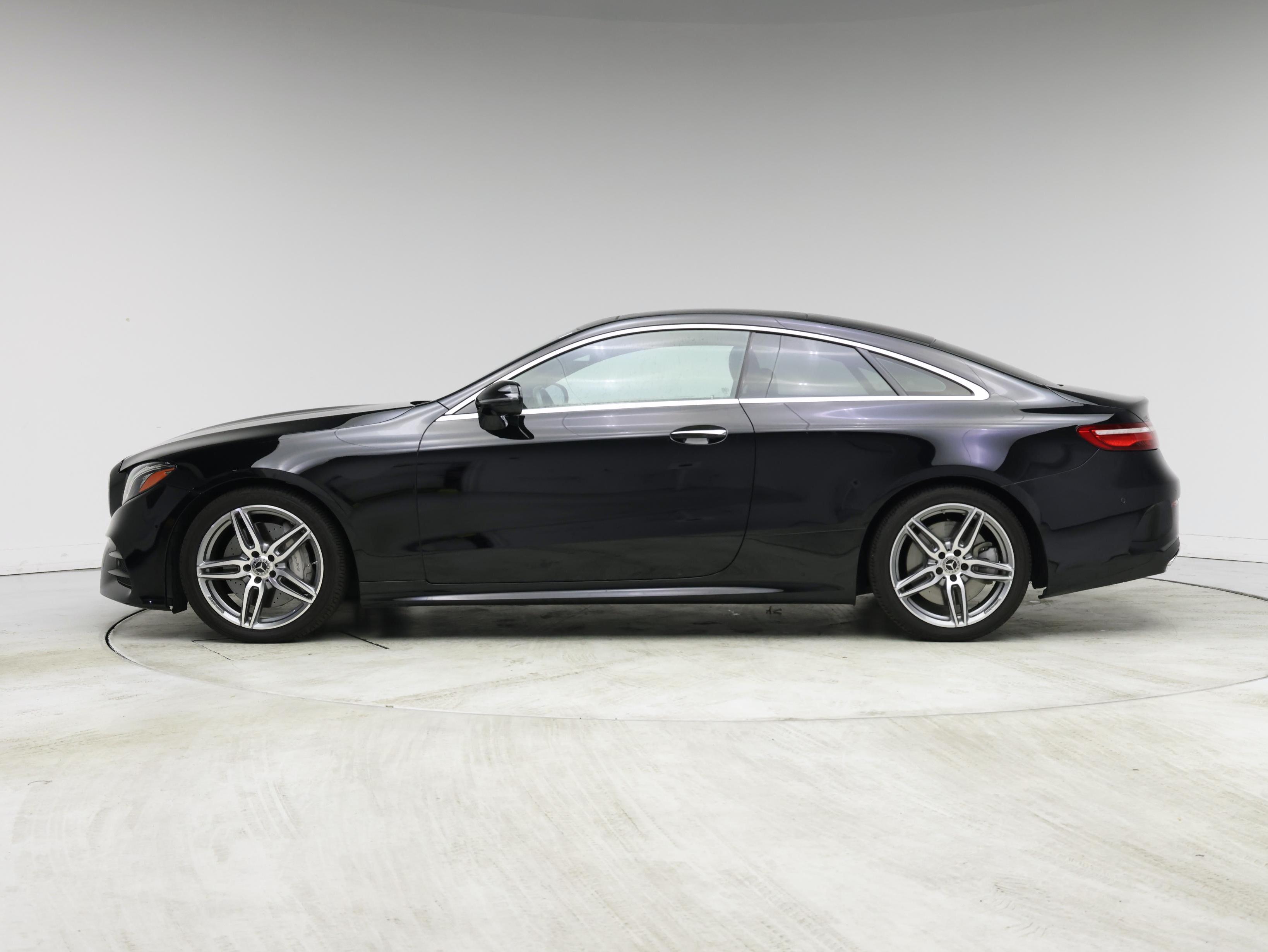 Thumbnail: 2019 Mercedes-Benz E-Class - 3