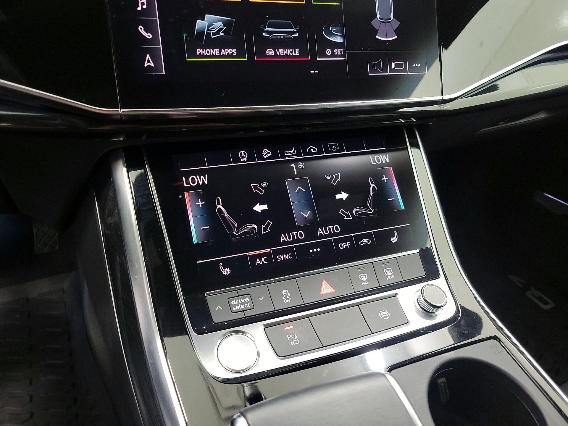 Thumbnail: 2020 Audi Q7 - 17
