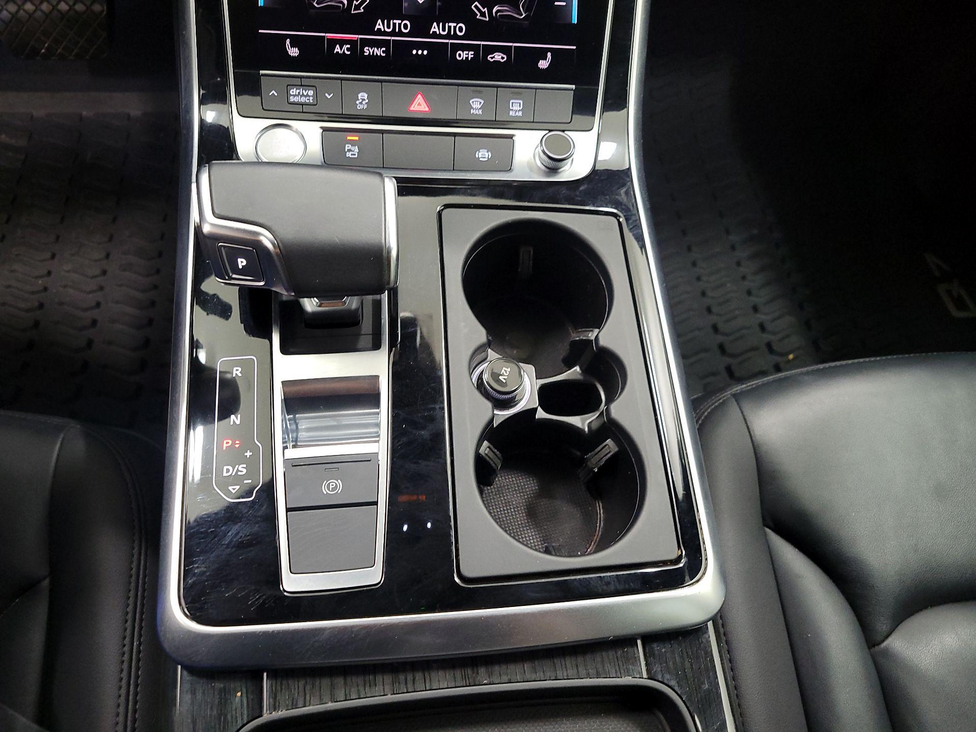 Thumbnail: 2020 Audi Q7 - 18