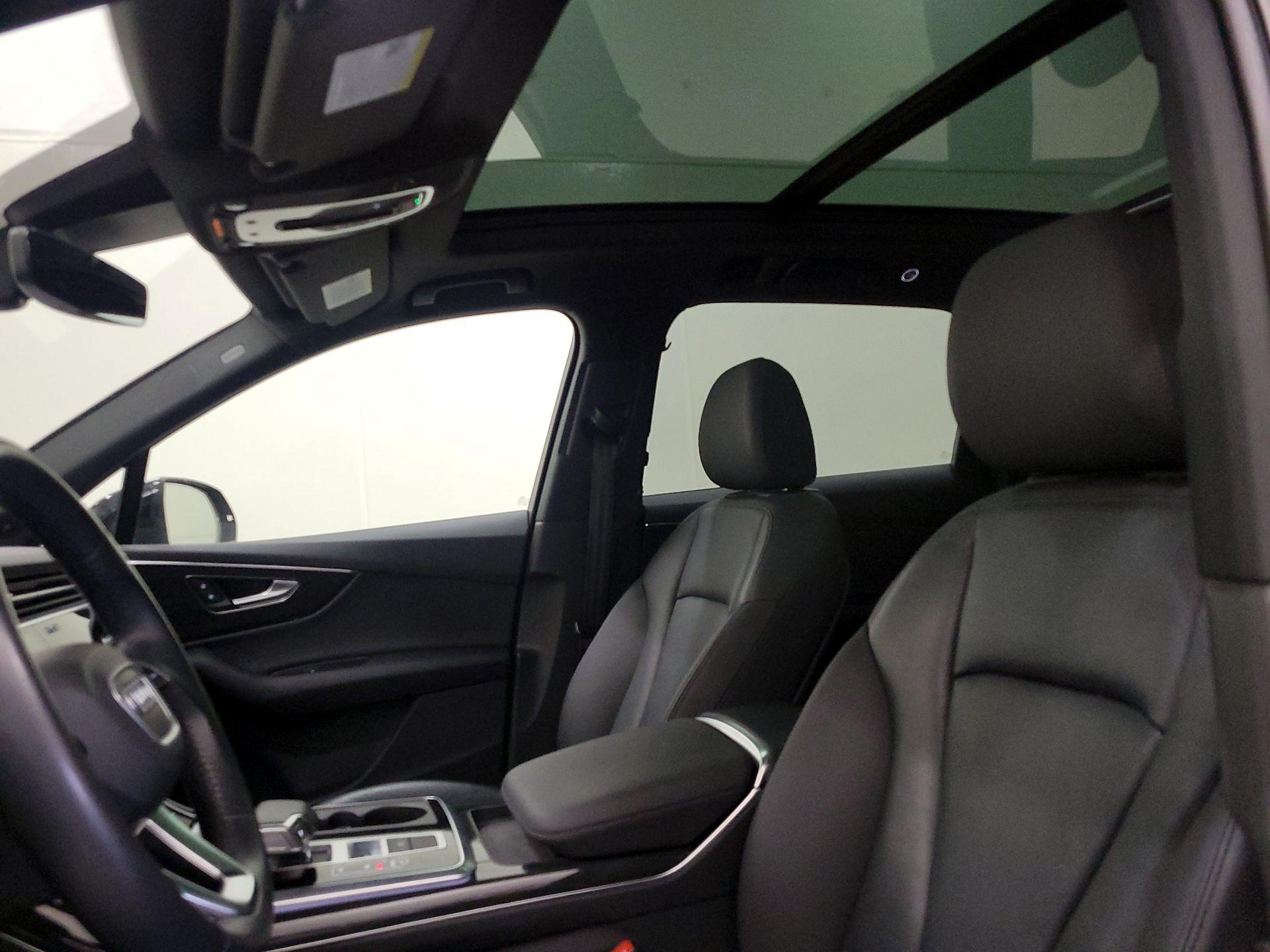 Thumbnail: 2020 Audi Q7 - 20
