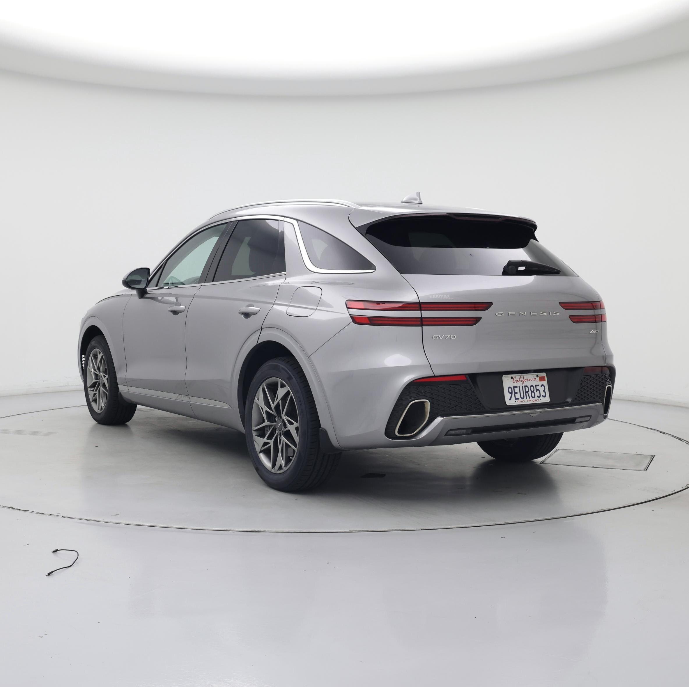 Thumbnail: 2023 Genesis GV70 - 2