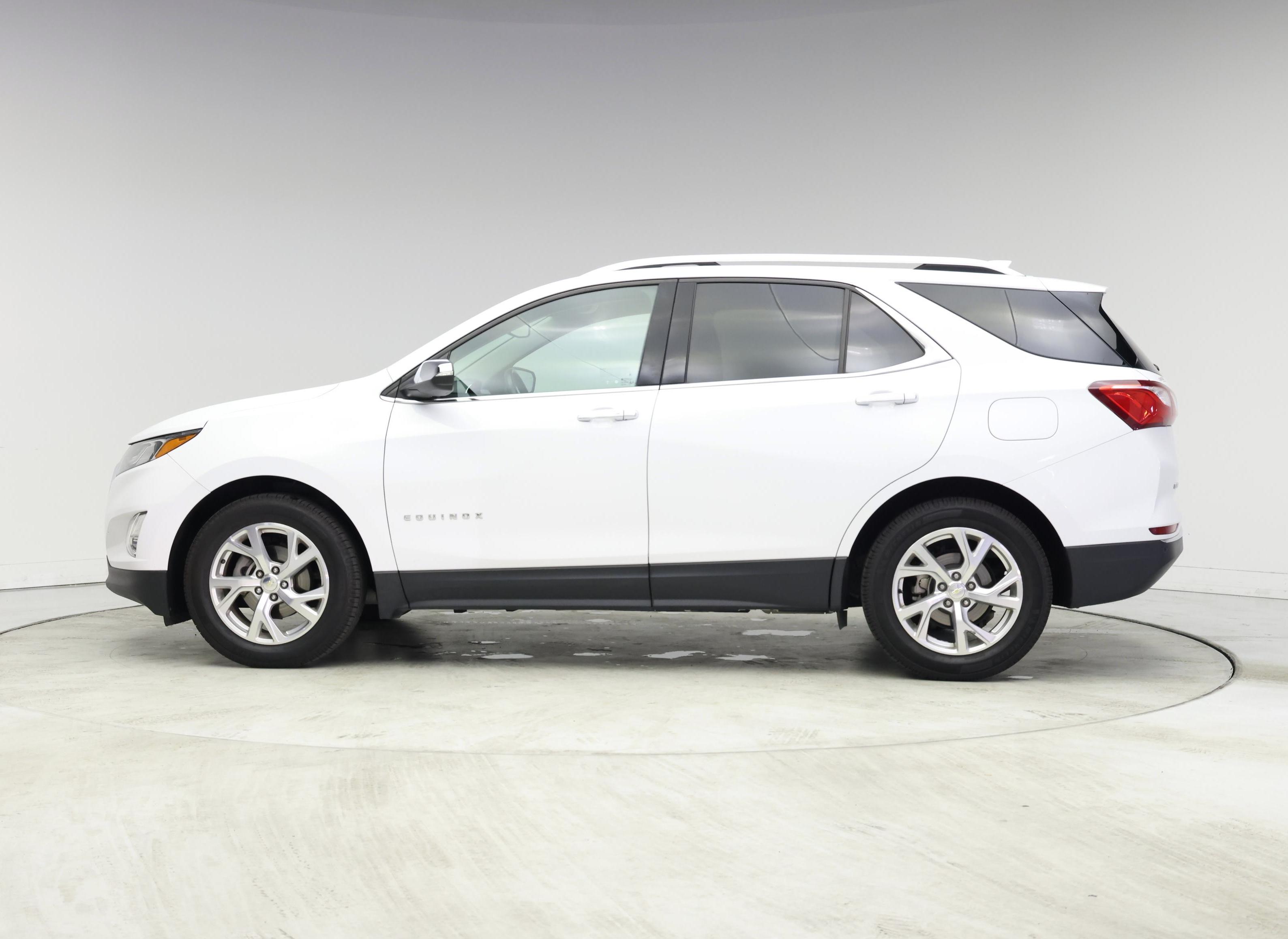 Thumbnail: 2020 Chevrolet Equinox - 3