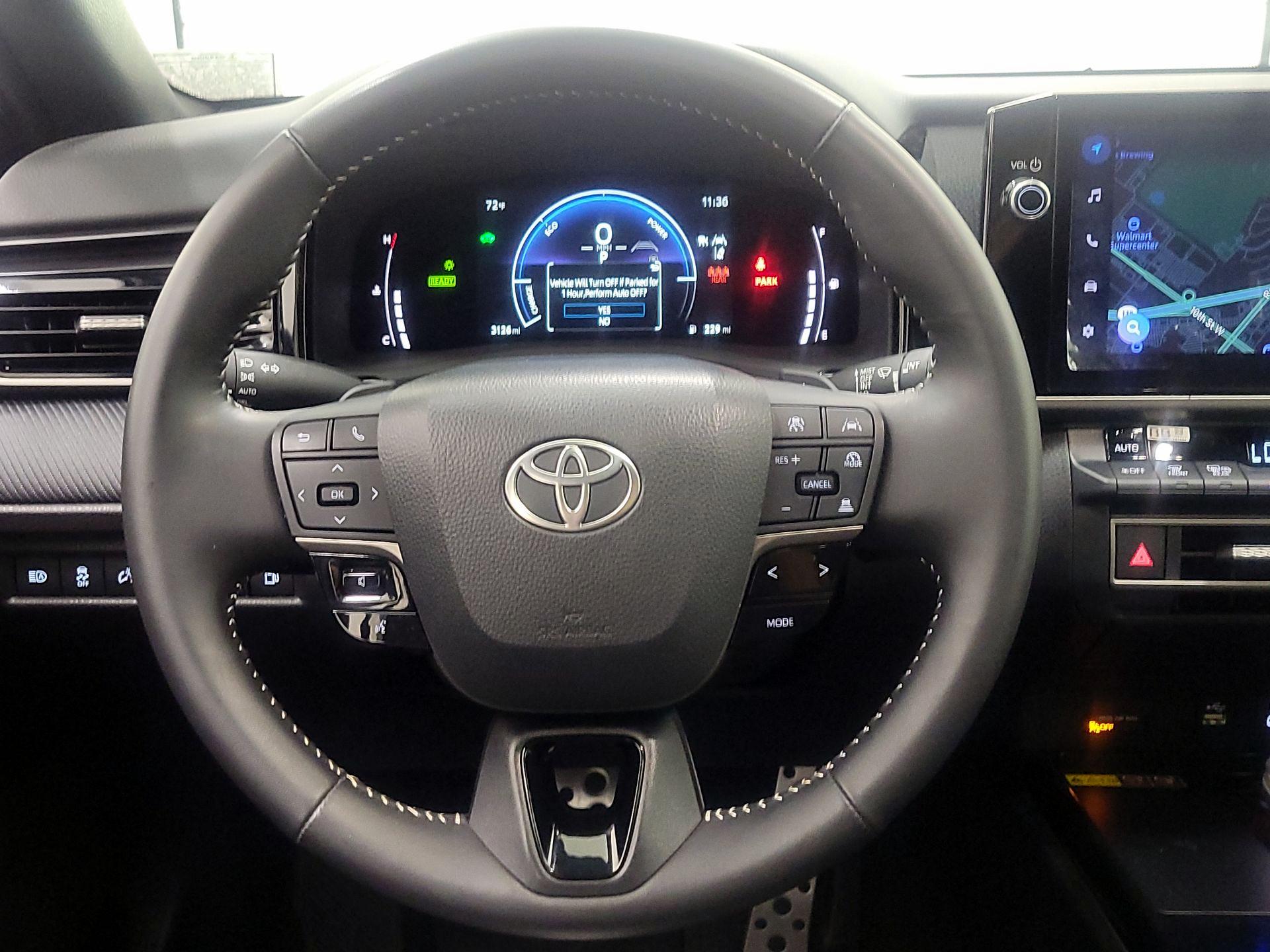 Thumbnail: 2025 Toyota Camry - 10