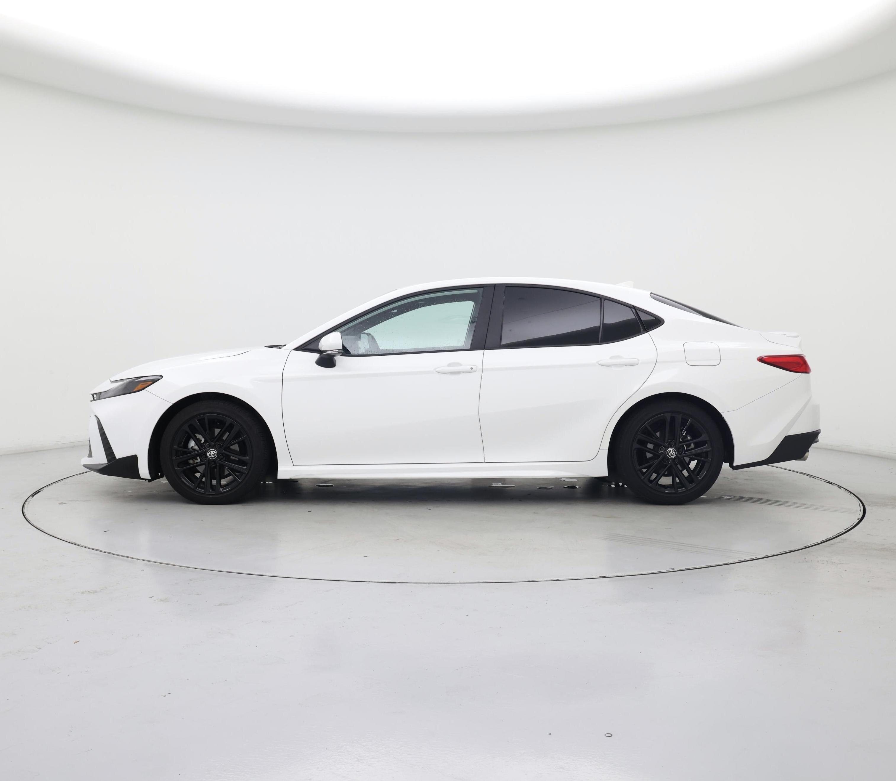 Thumbnail: 2025 Toyota Camry - 3