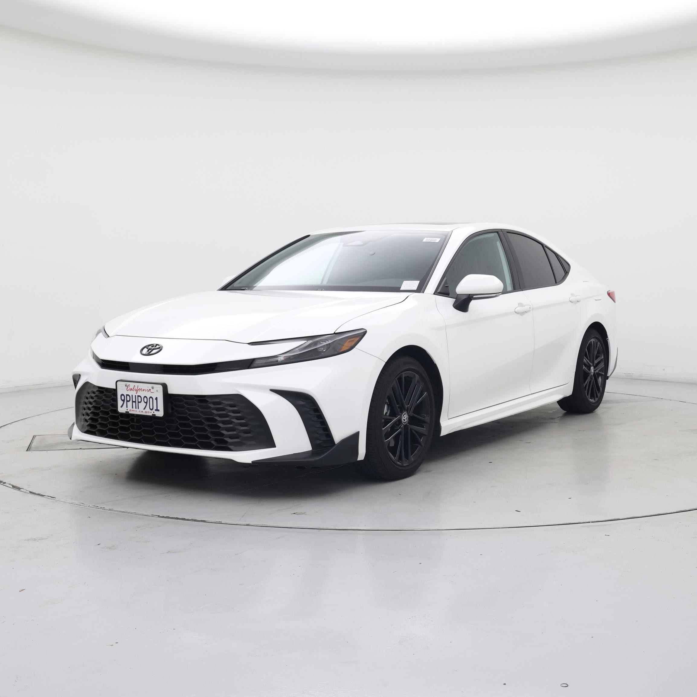 Thumbnail: 2025 Toyota Camry - 4