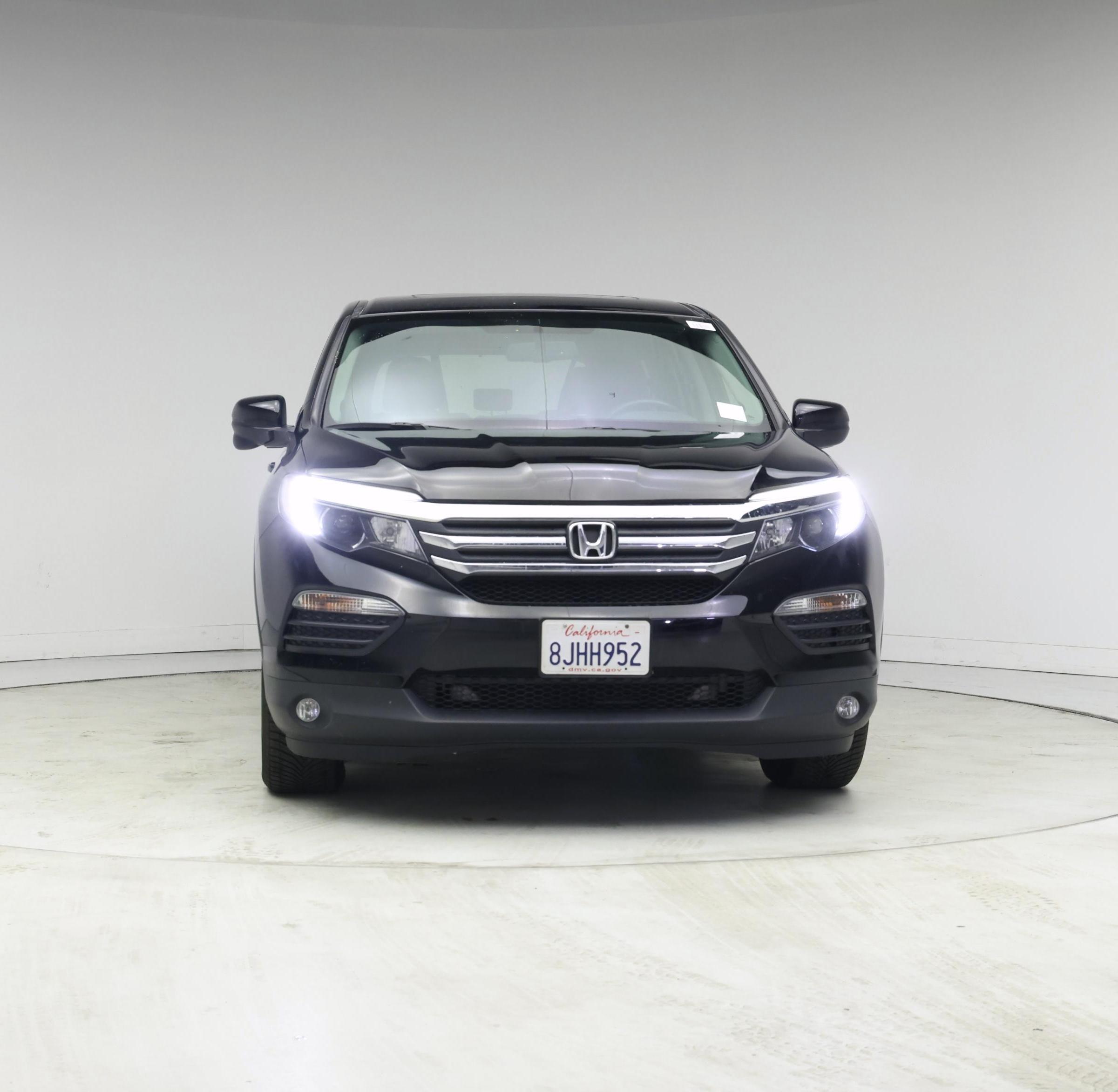 Thumbnail: 2018 Honda Pilot - 5